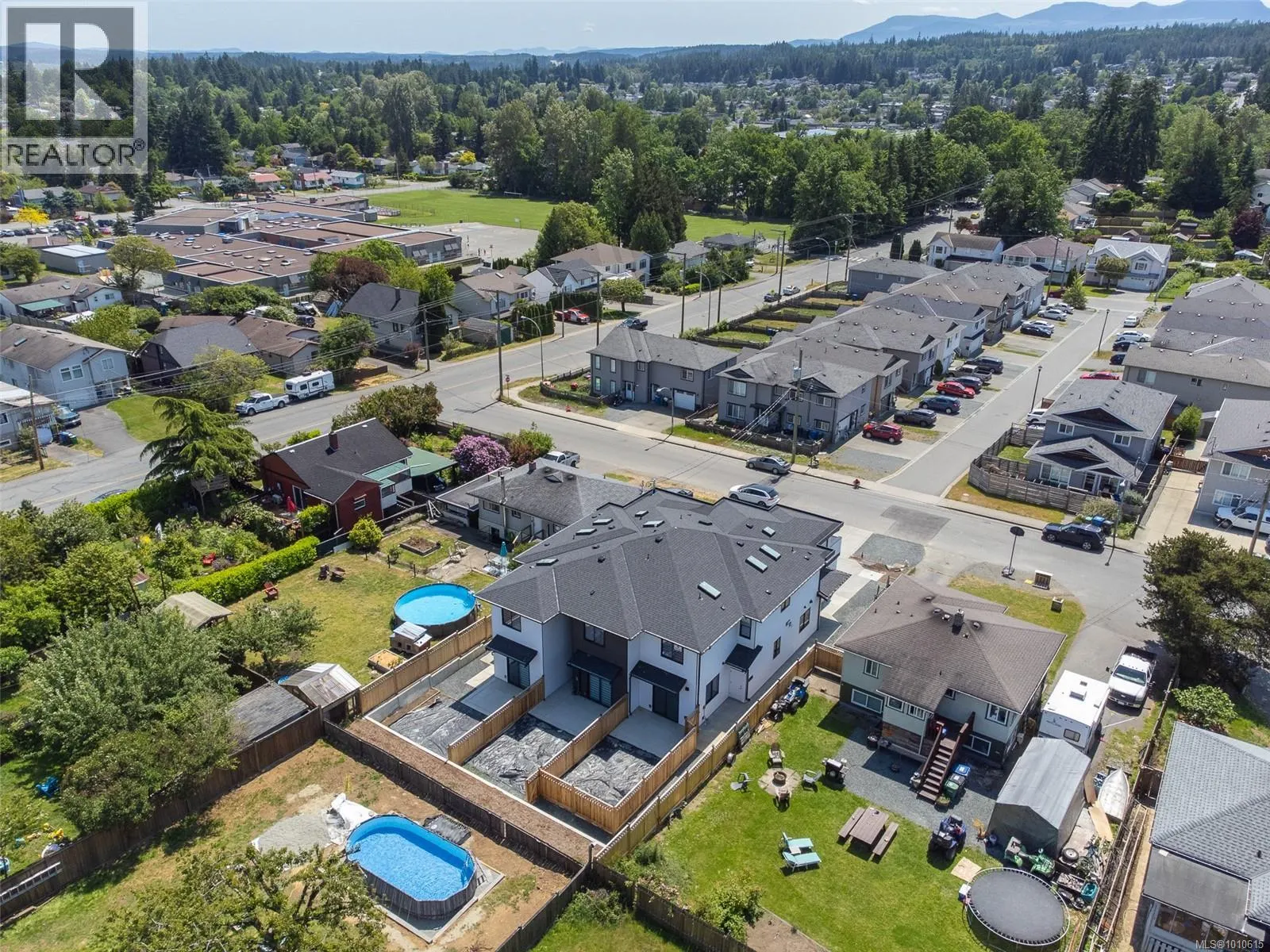 101 608 SANDY Crt