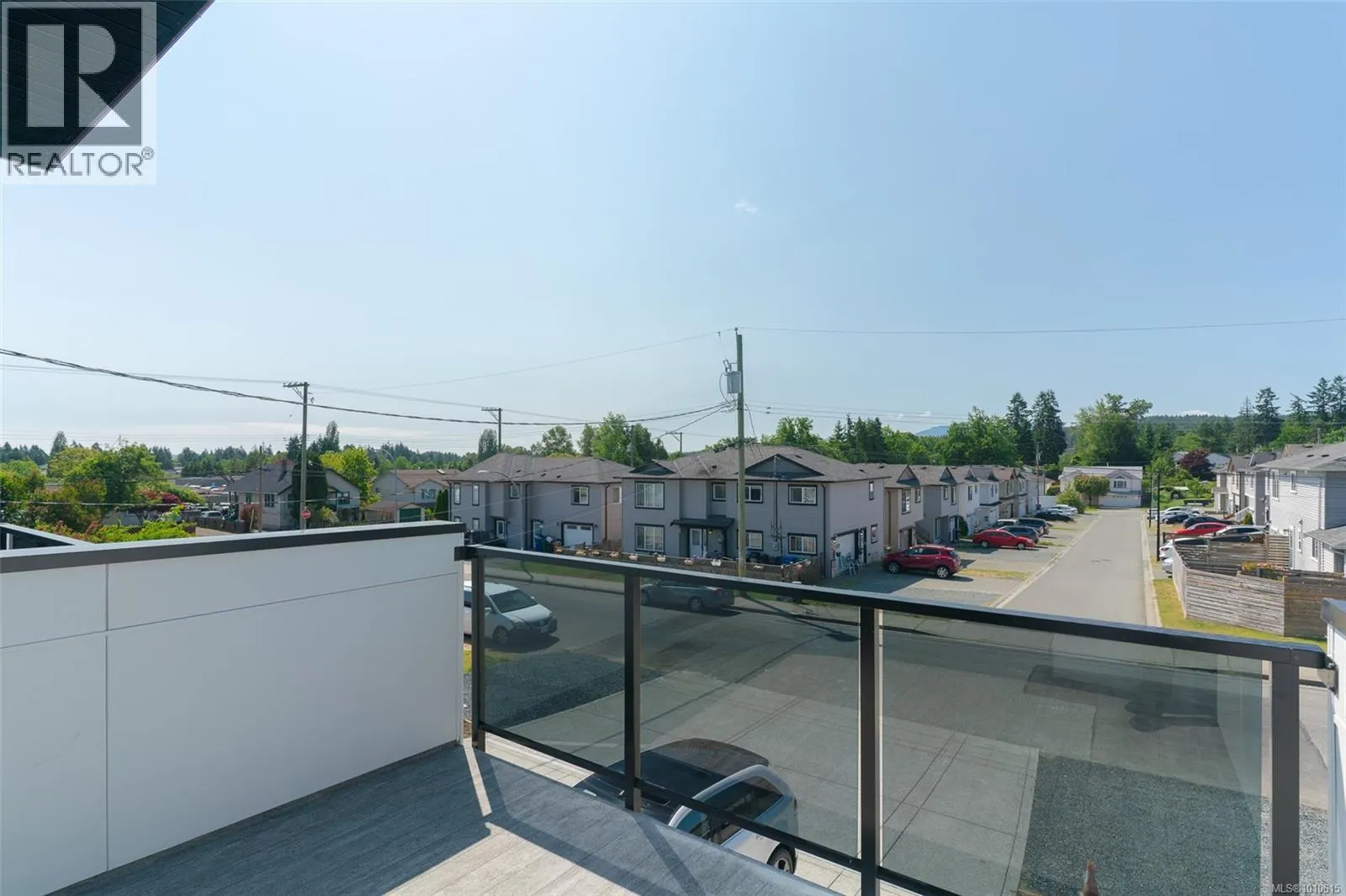 101 608 SANDY Crt