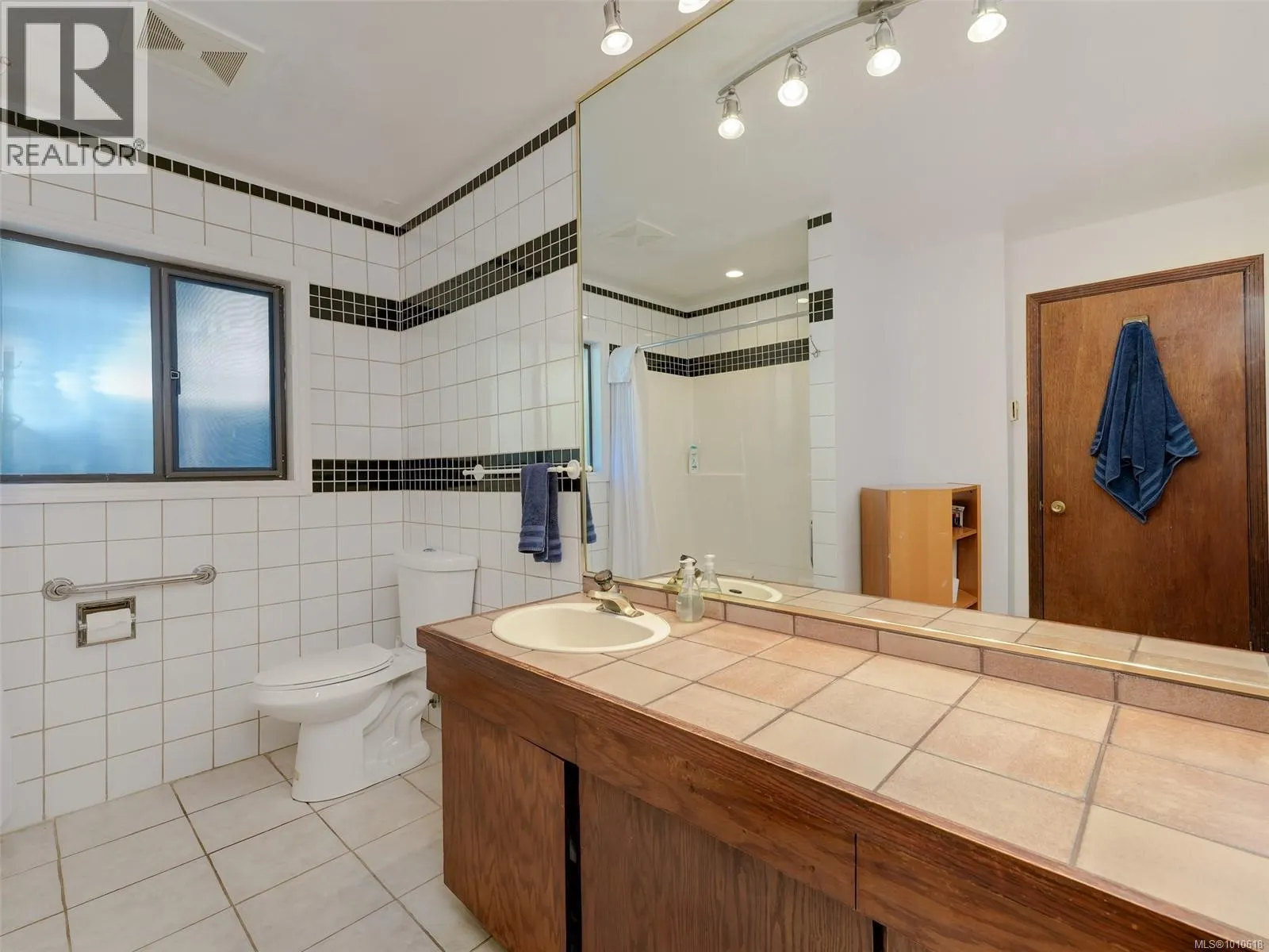 5255 Hanover Pl