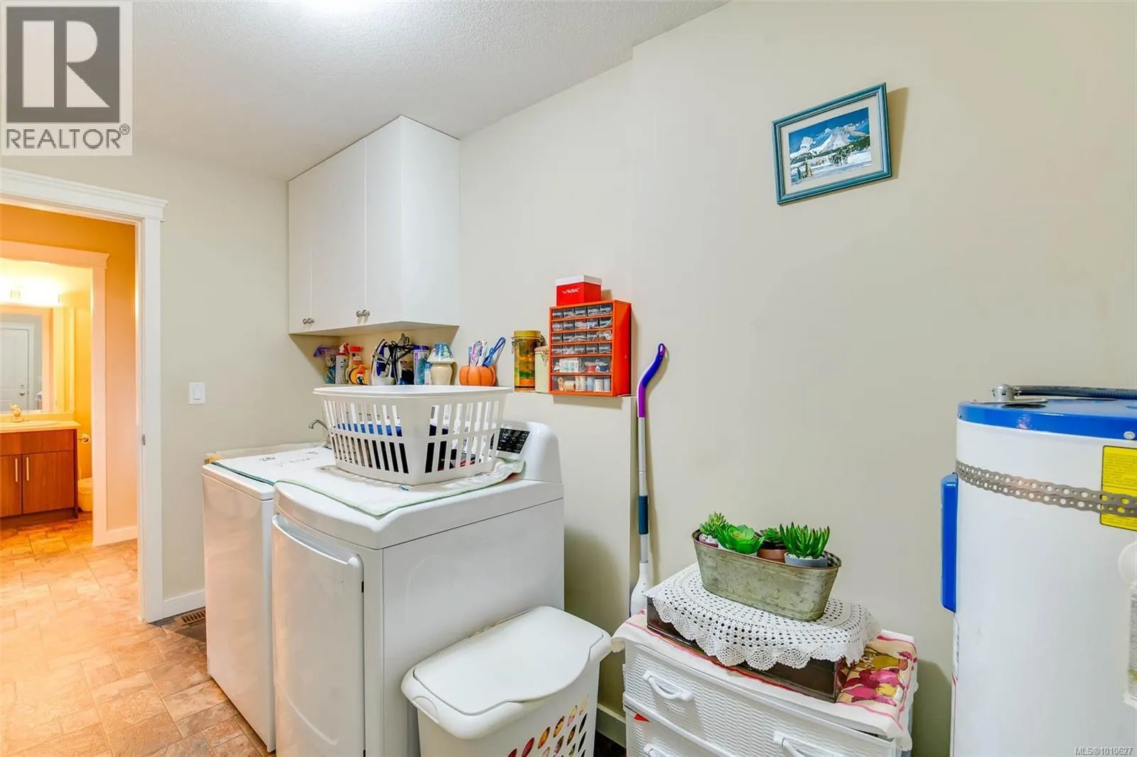 1 3774 12th Ave