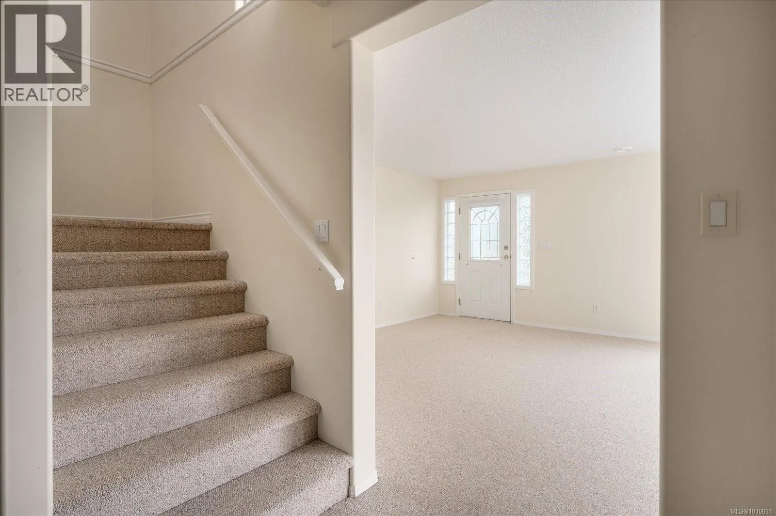4072 Eagle View Dr