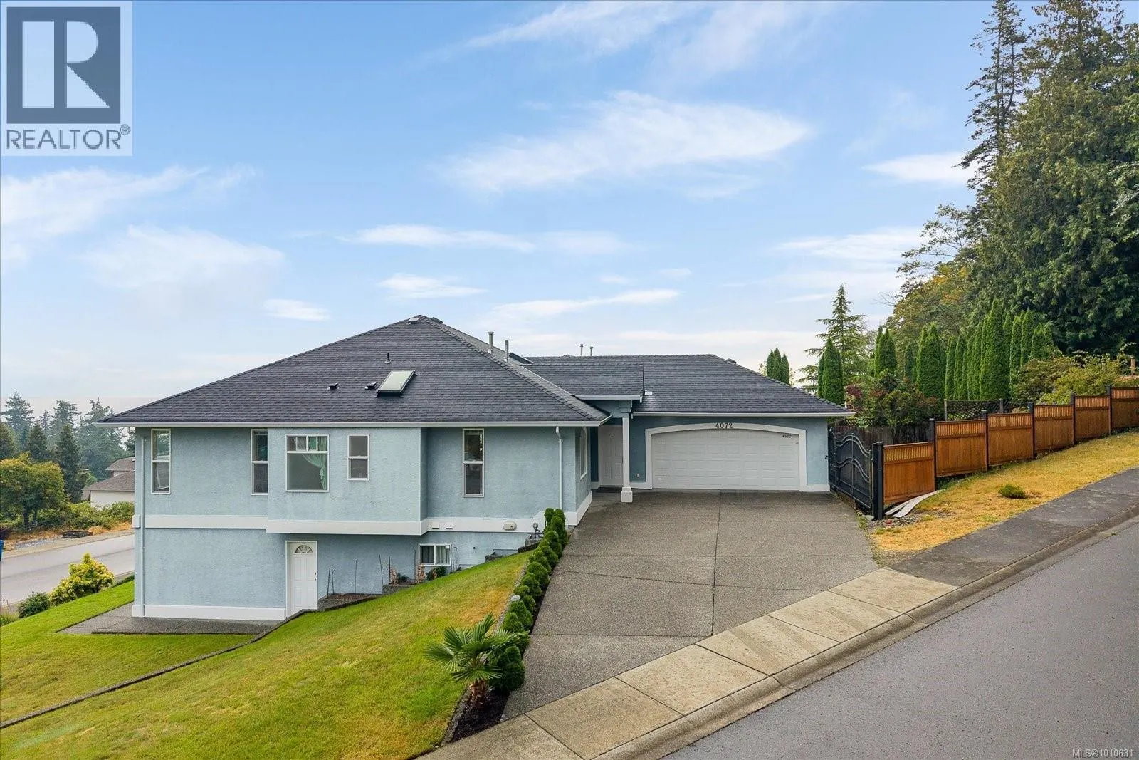 4072 Eagle View Dr