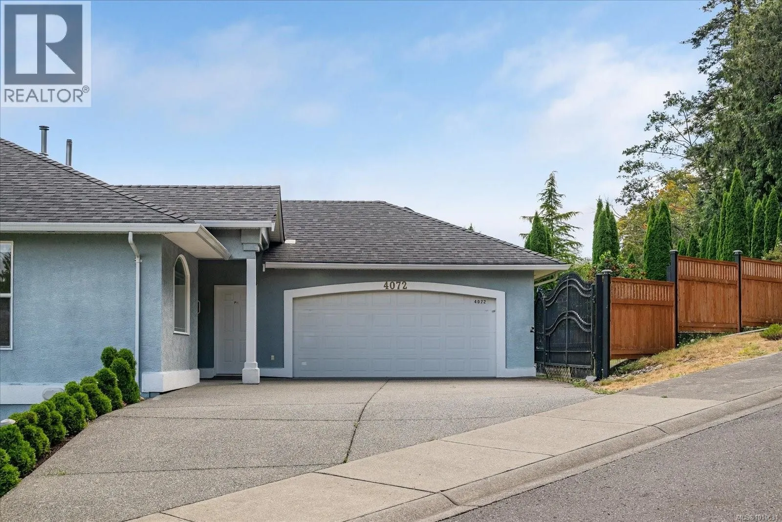 4072 Eagle View Dr