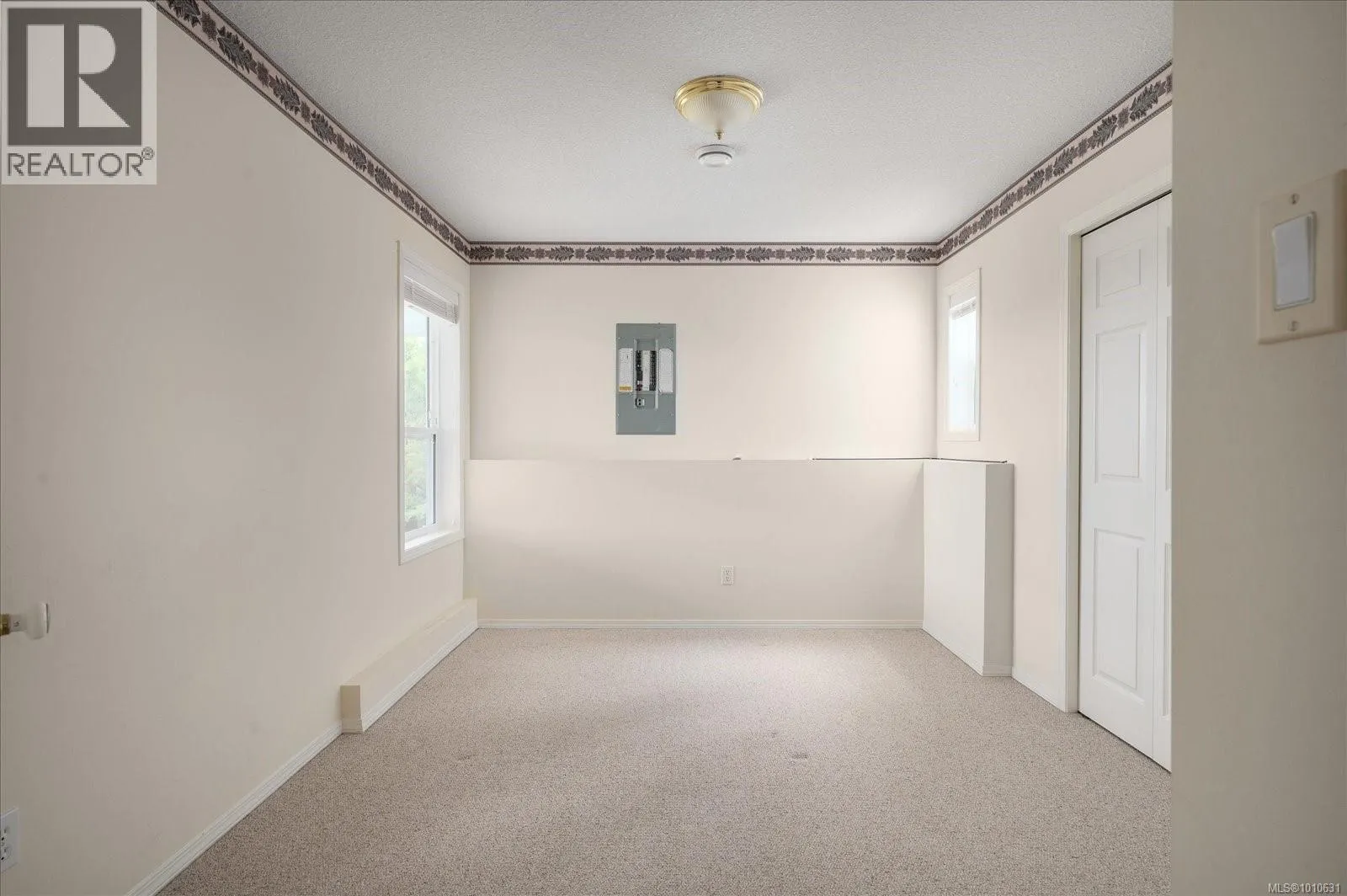 4072 Eagle View Dr