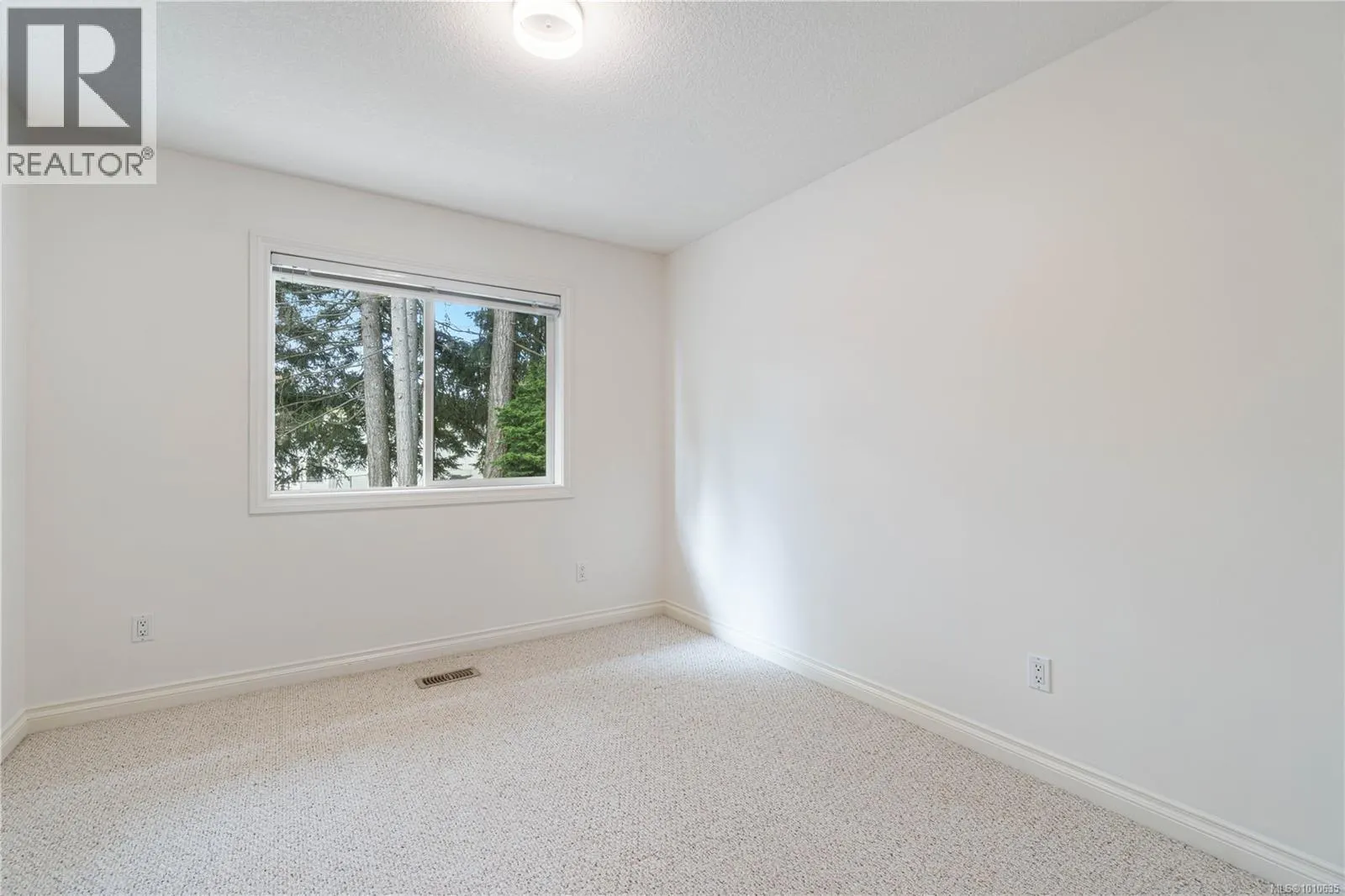6195 Kenning Pl