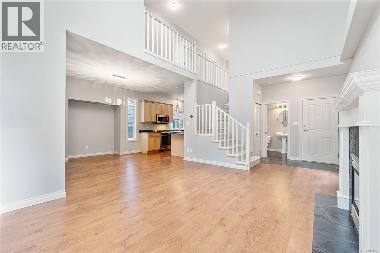 6195 Kenning Pl