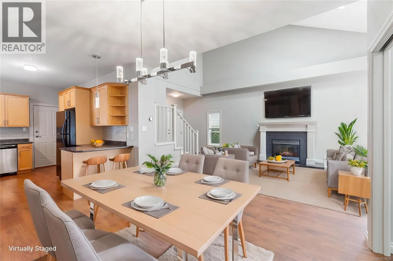 6195 Kenning Pl
