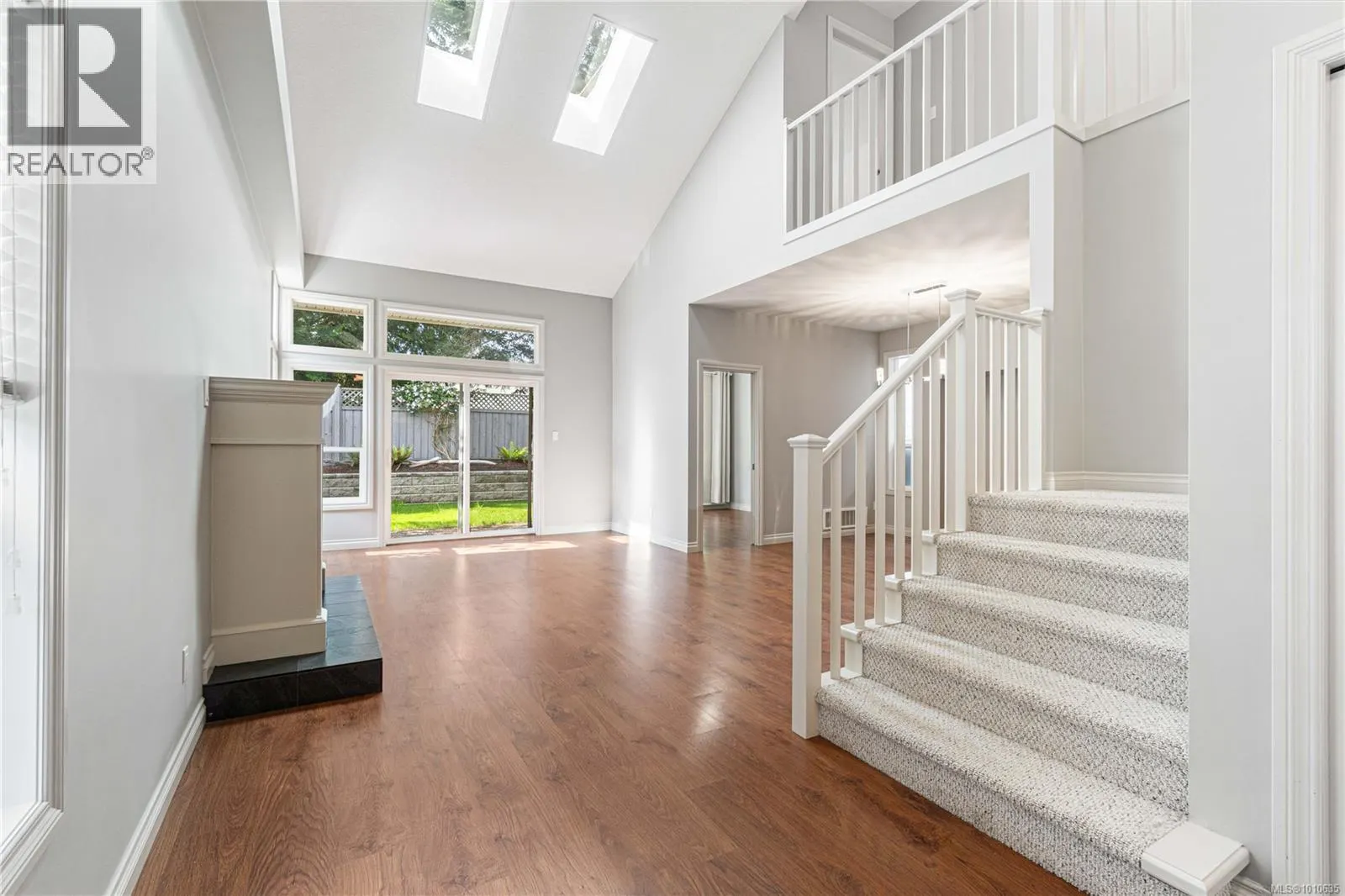 6195 Kenning Pl