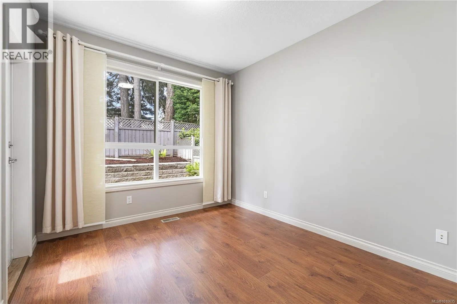 6195 Kenning Pl