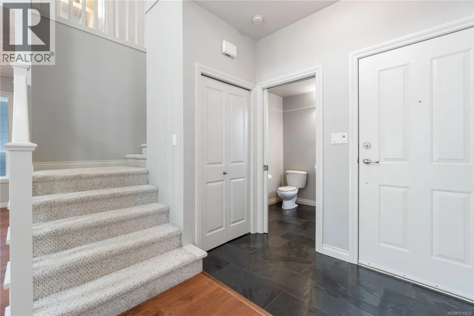 6195 Kenning Pl