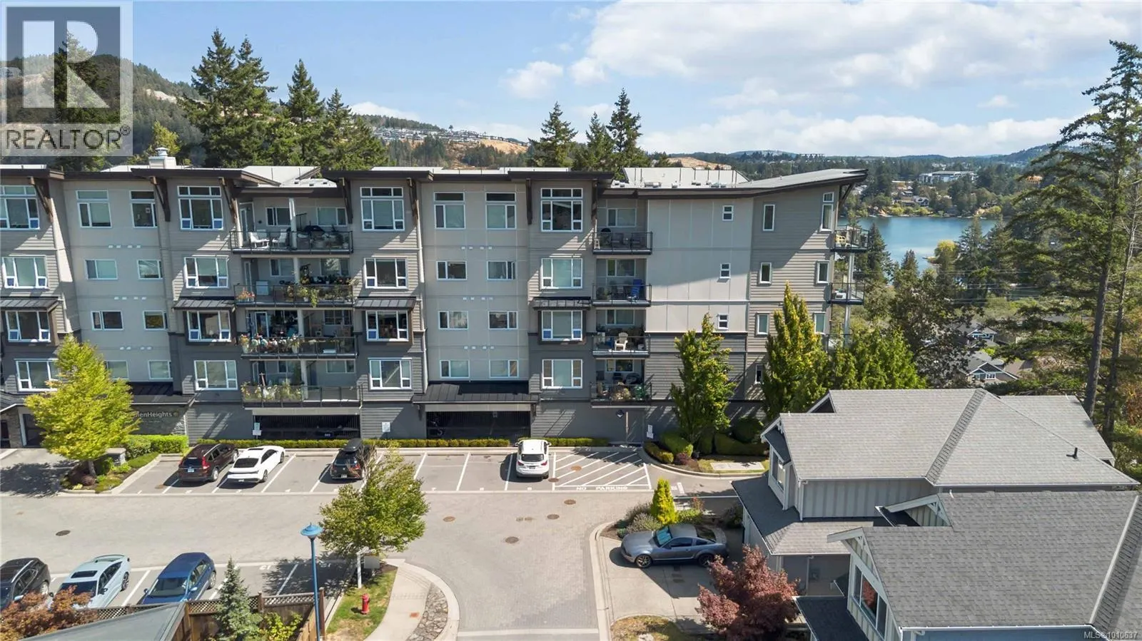 209 1145 Sikorsky Rd