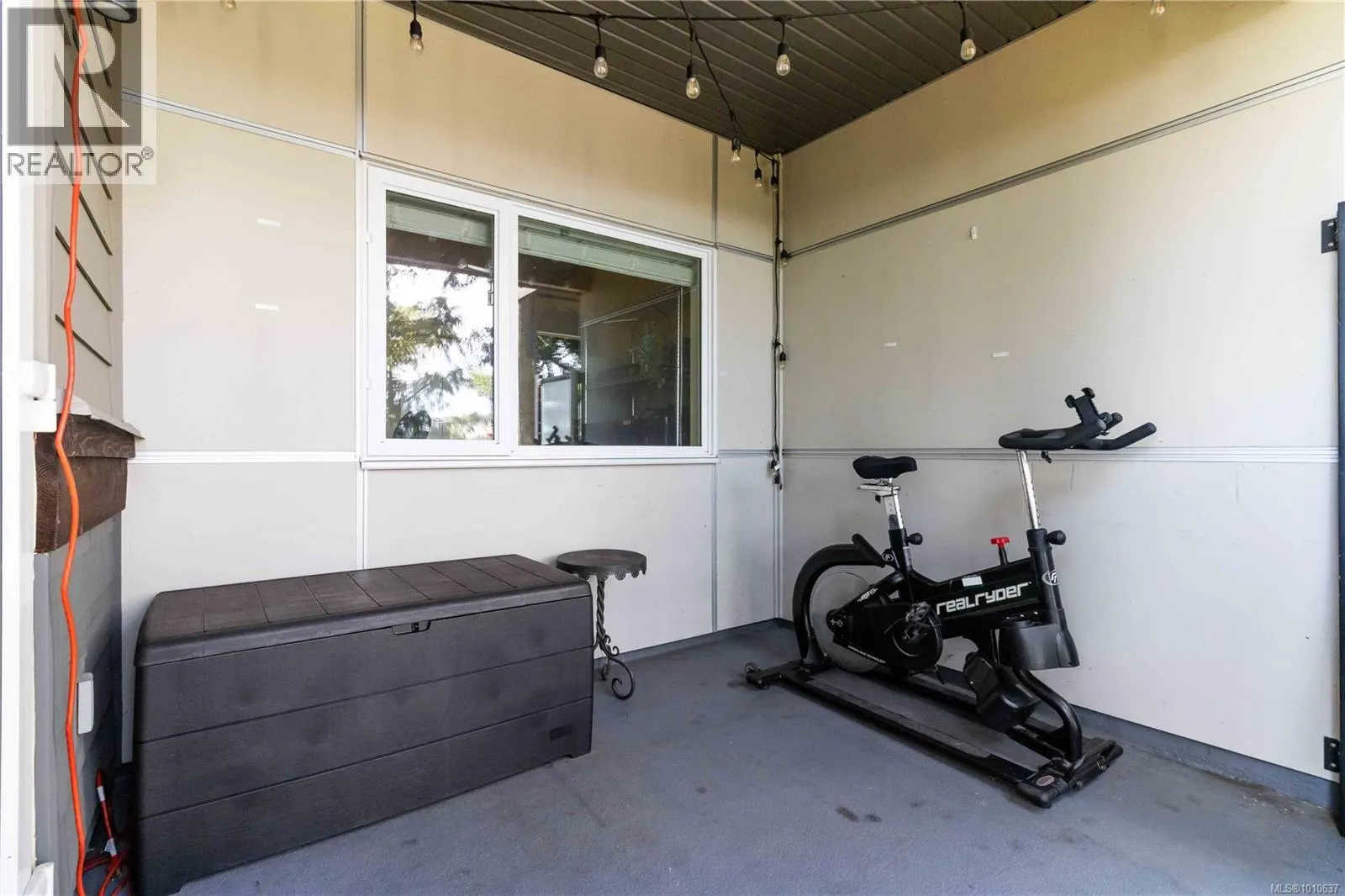 209 1145 Sikorsky Rd