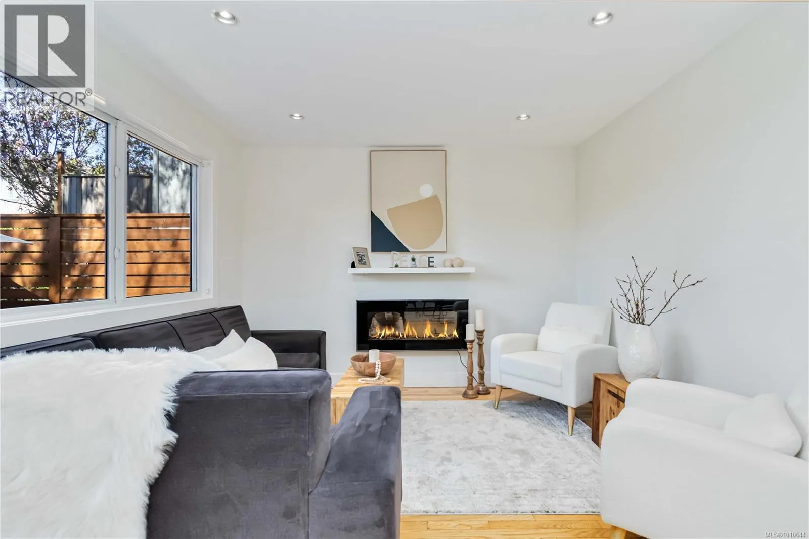 126 Rendall St