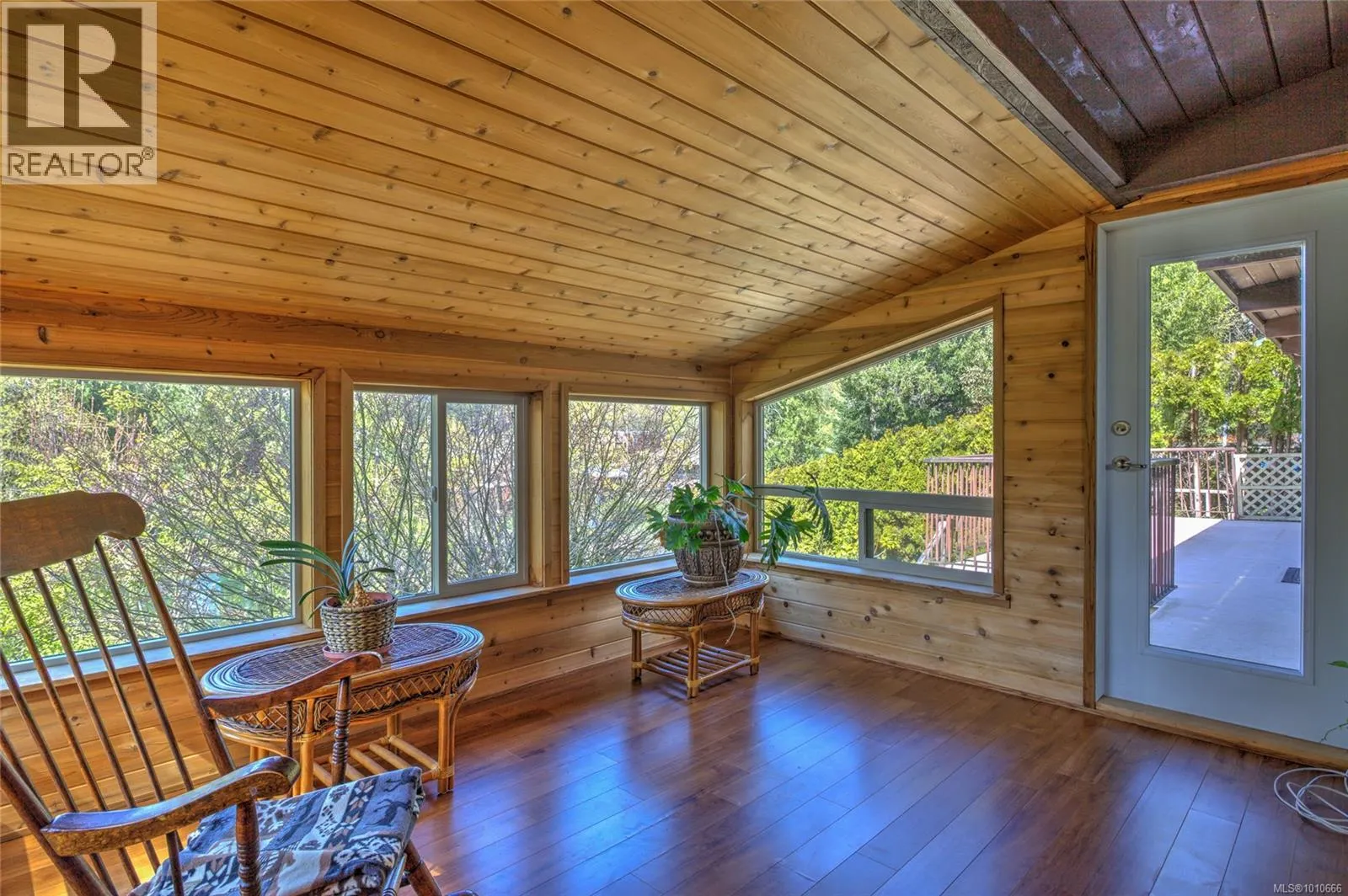 56 Prospect Ave