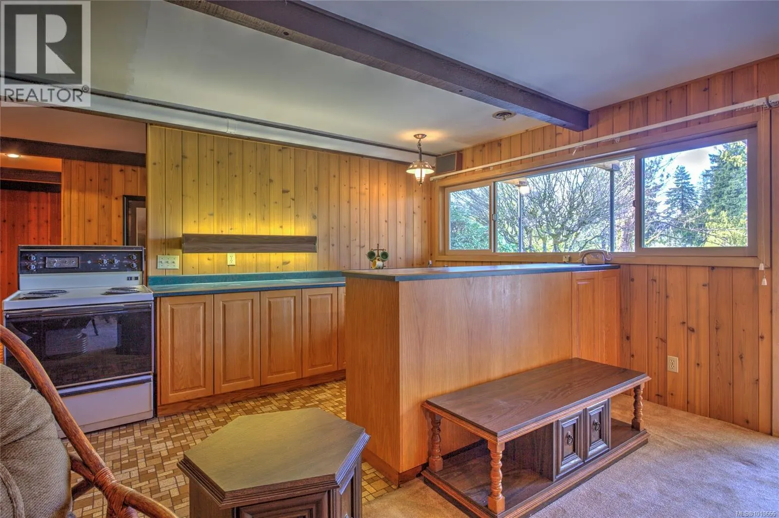 56 Prospect Ave