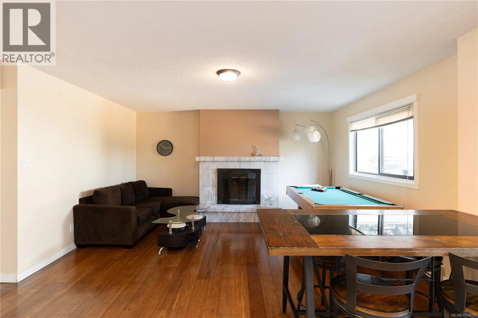 101 1709 McKenzie Ave