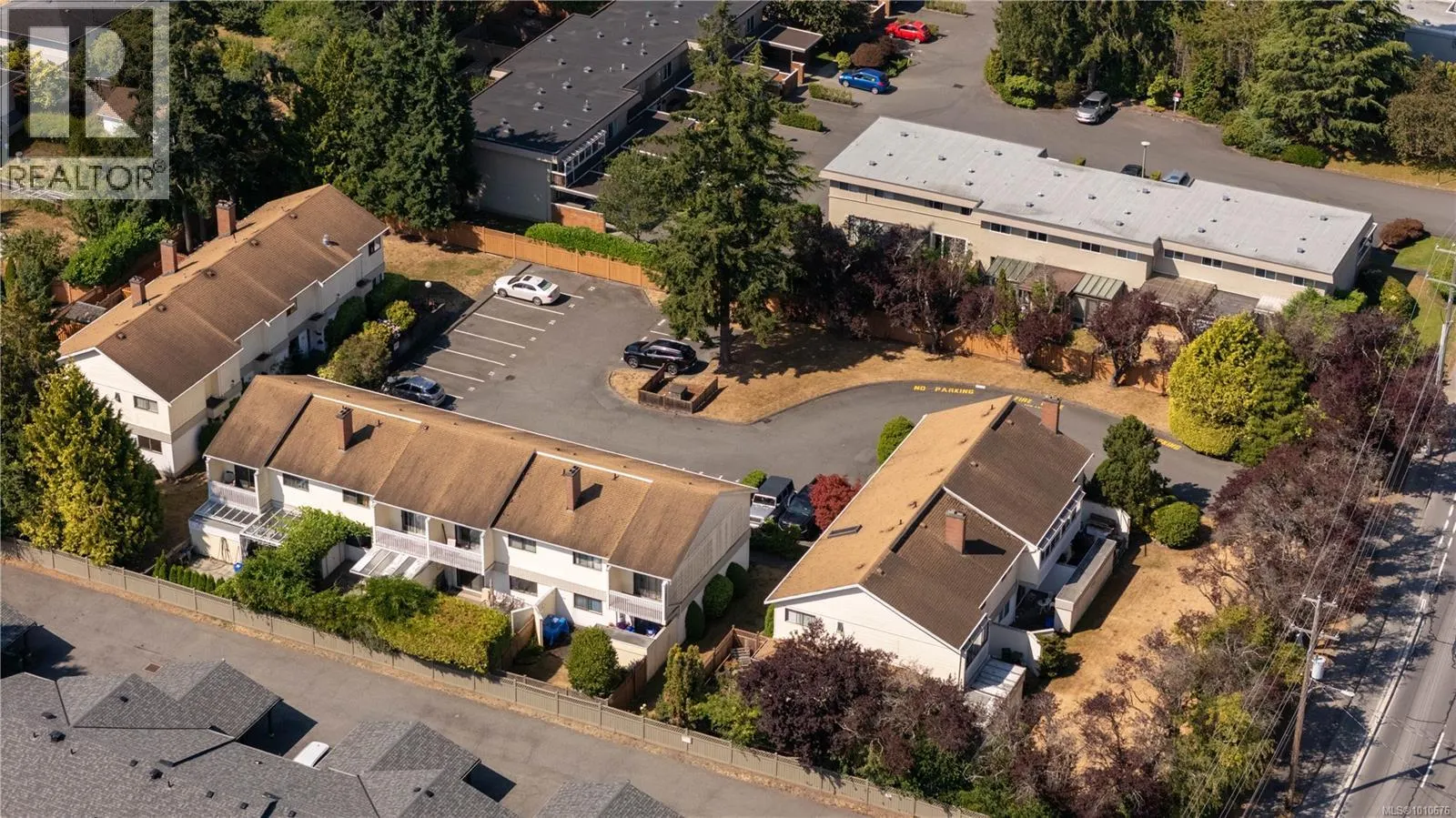 101 1709 McKenzie Ave
