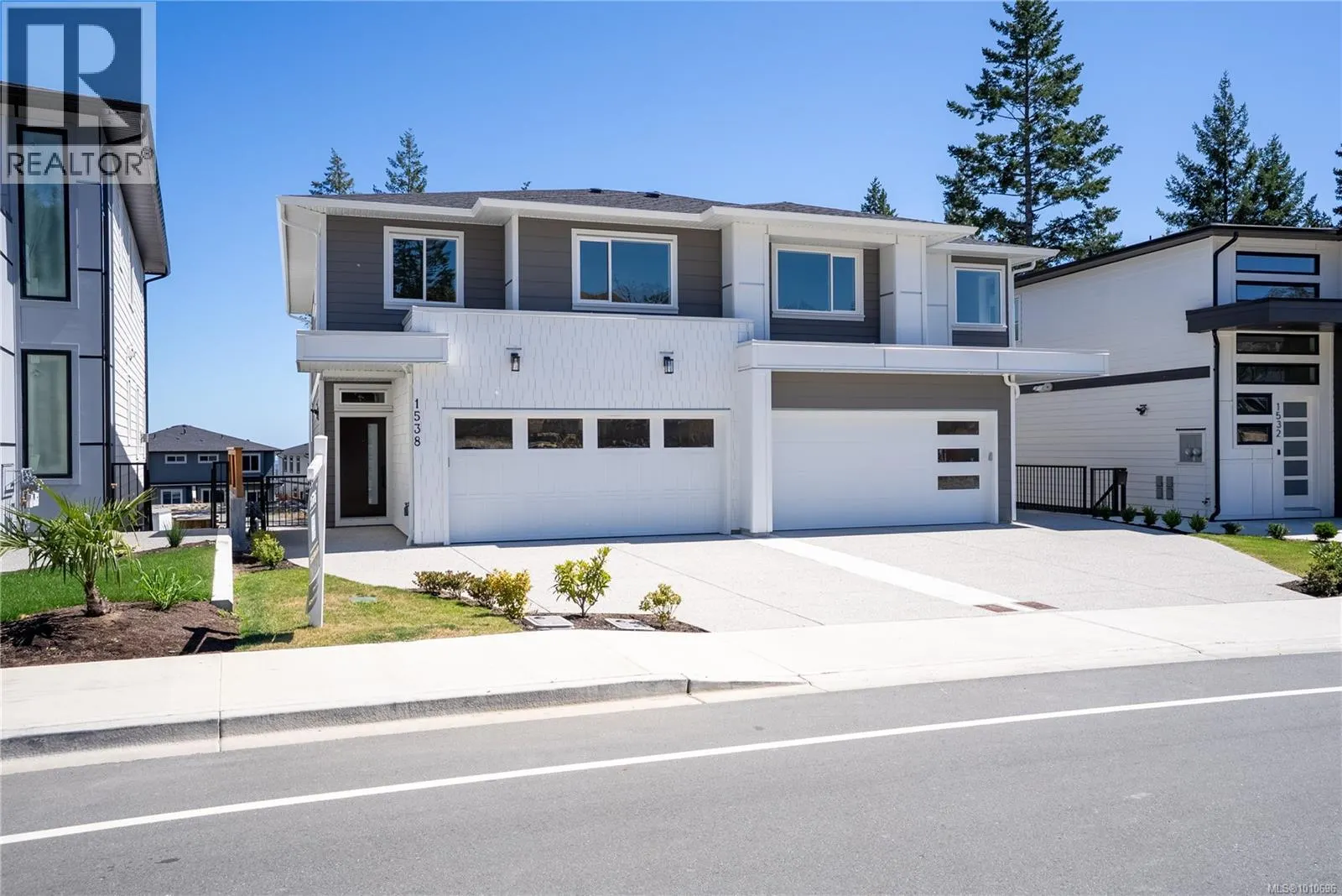 1536 Marble Pl