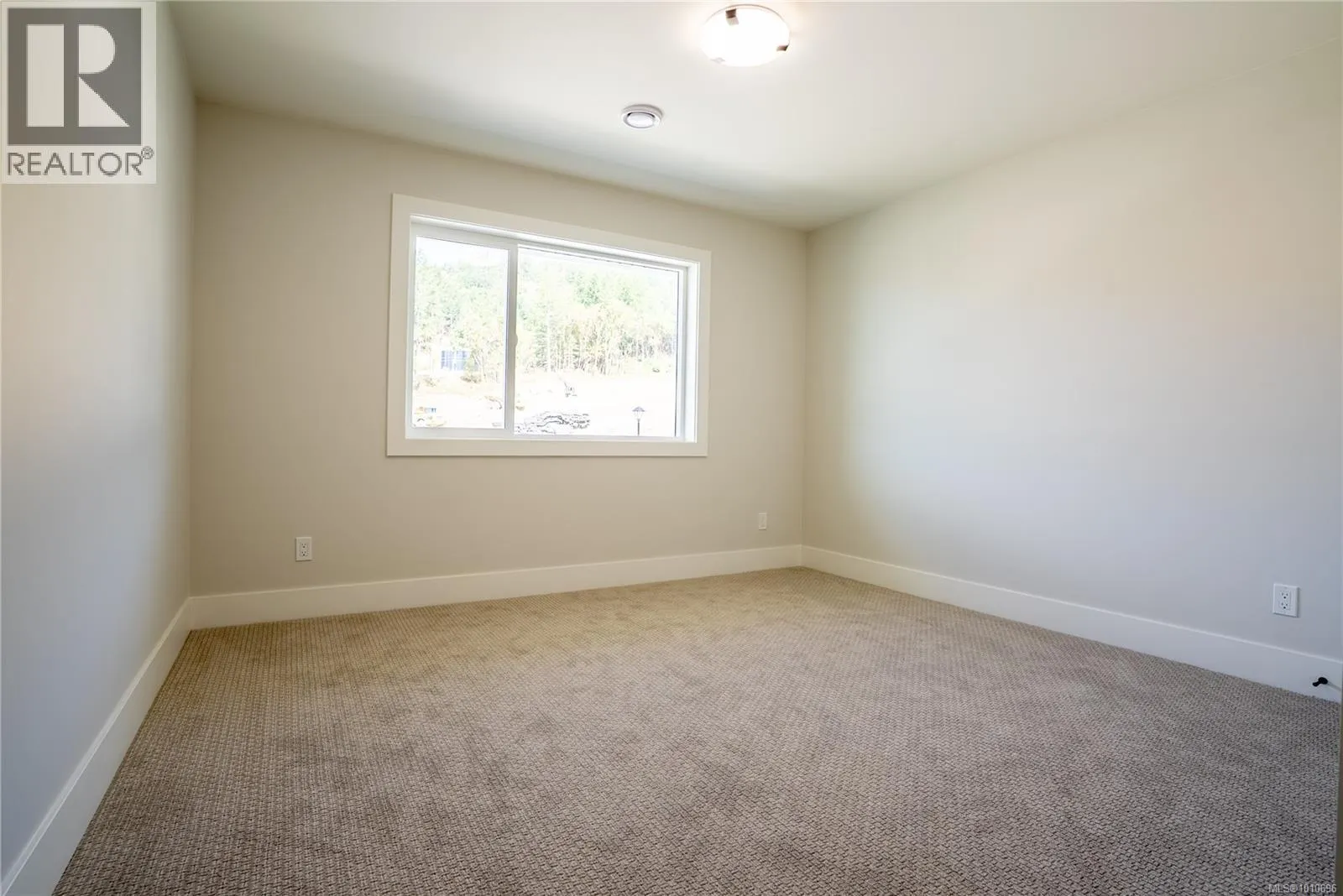 1536 Marble Pl
