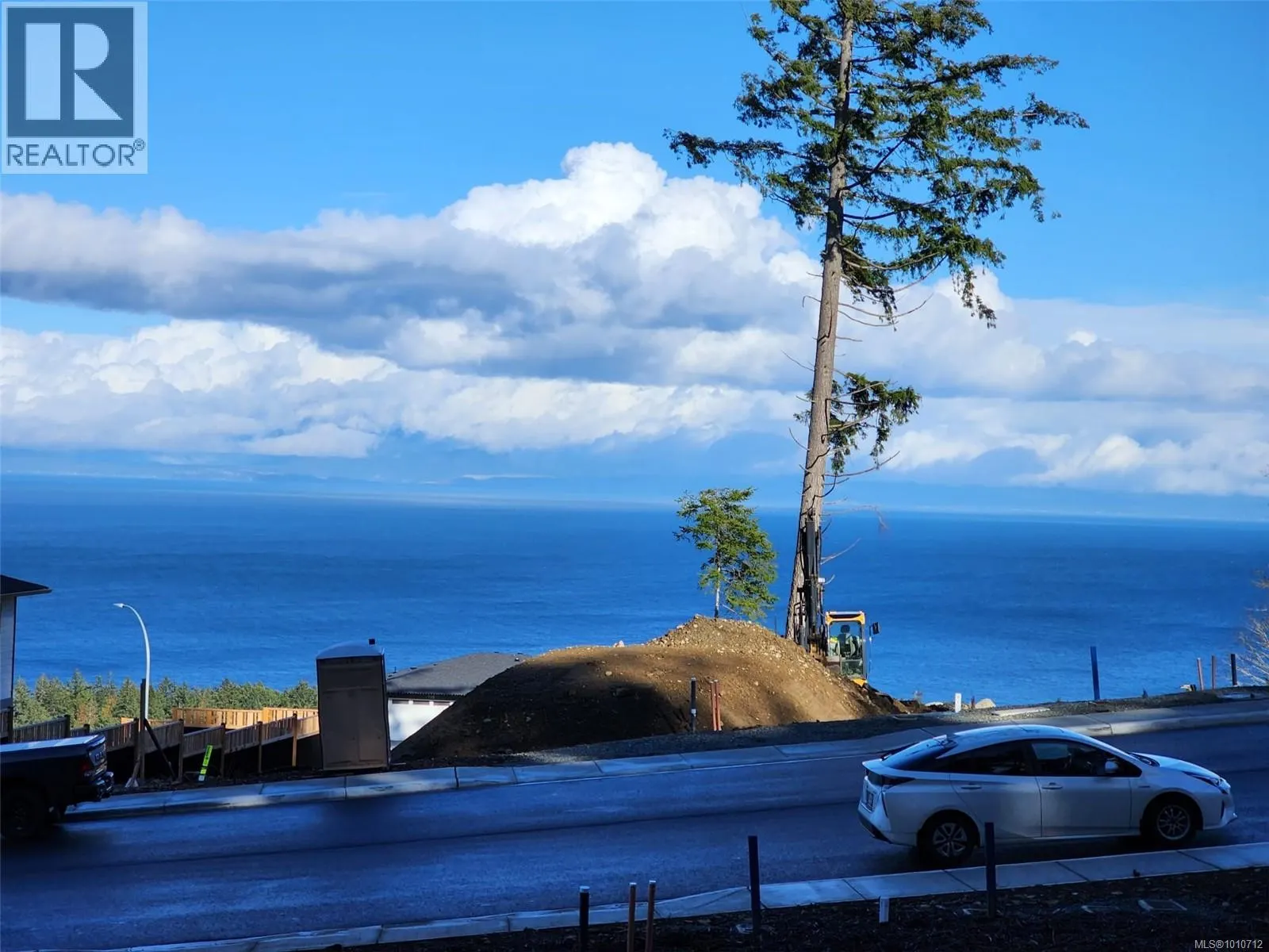 4655 Ambience Dr