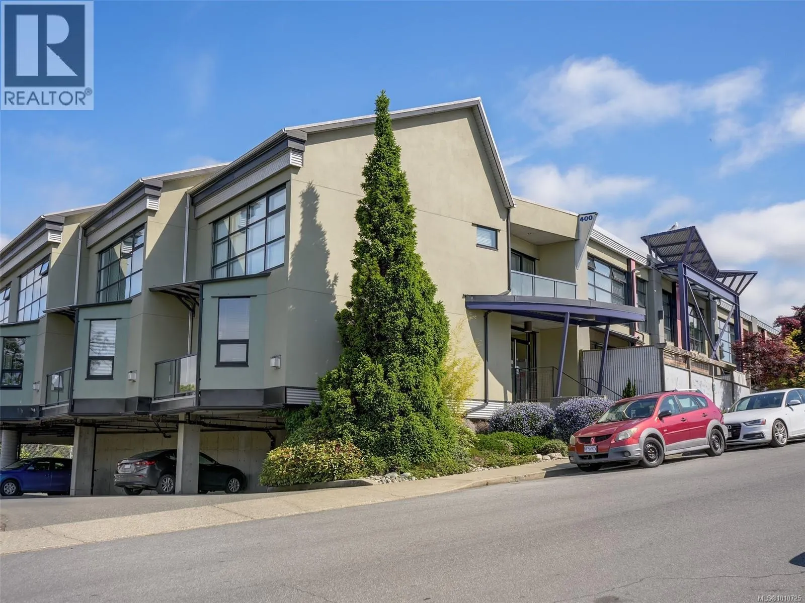 211 400 Sitkum Rd