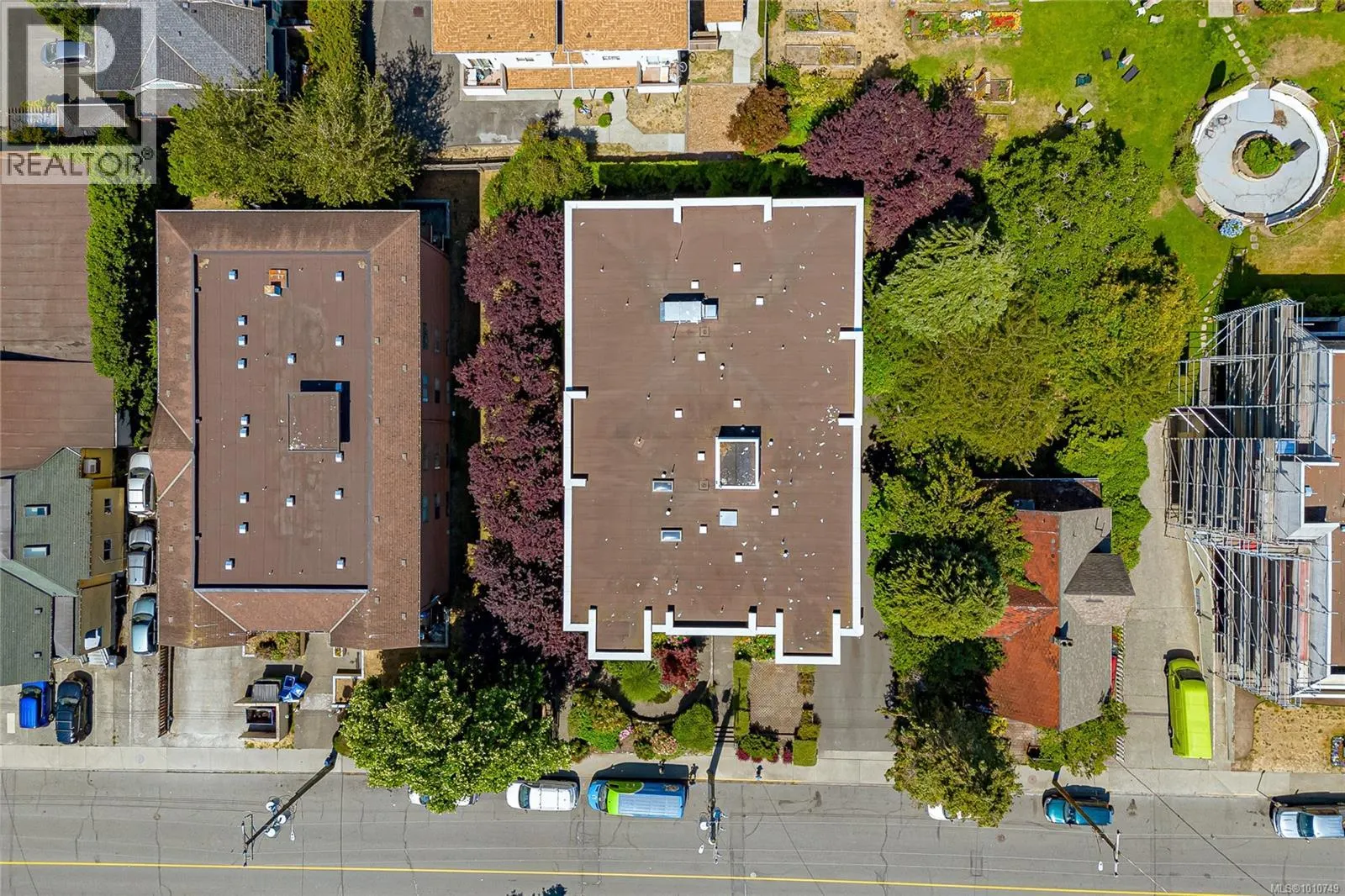 102 1028 Balmoral Rd
