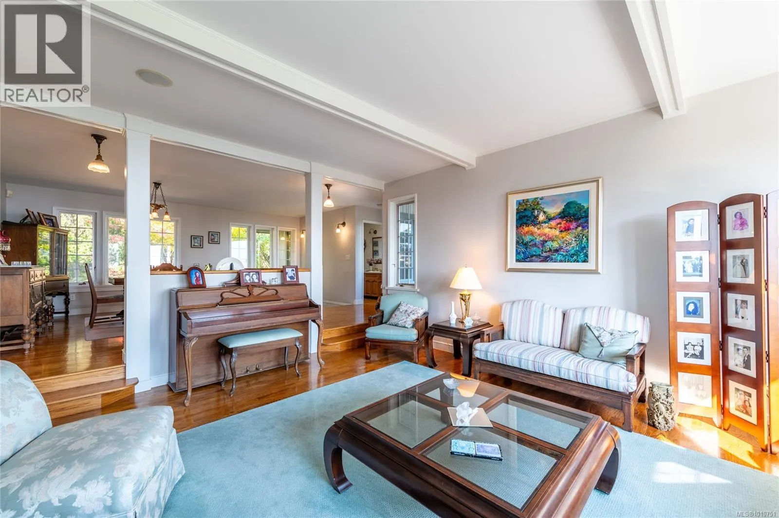 8742 Pender Park Dr