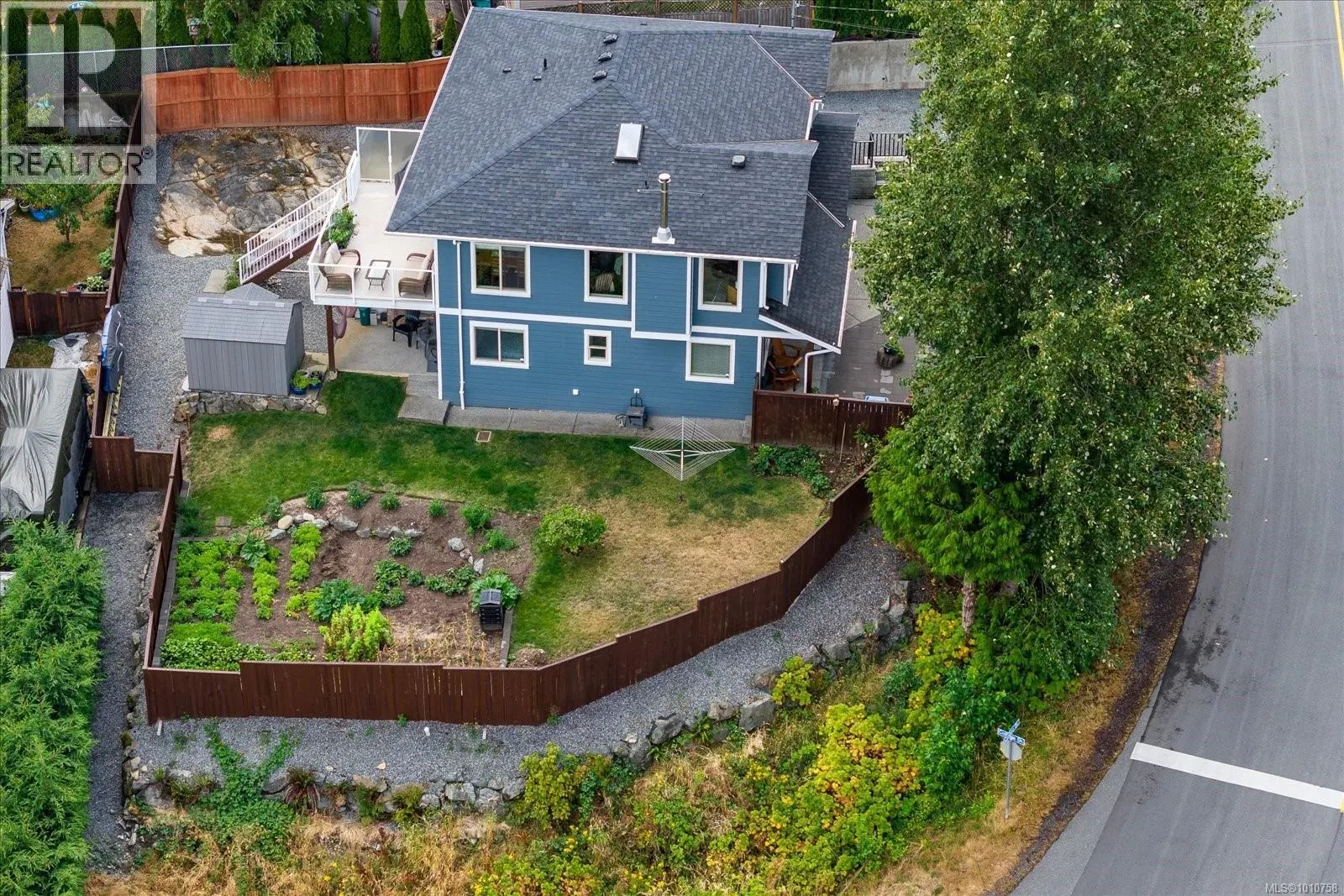 372 Cariboo Dr