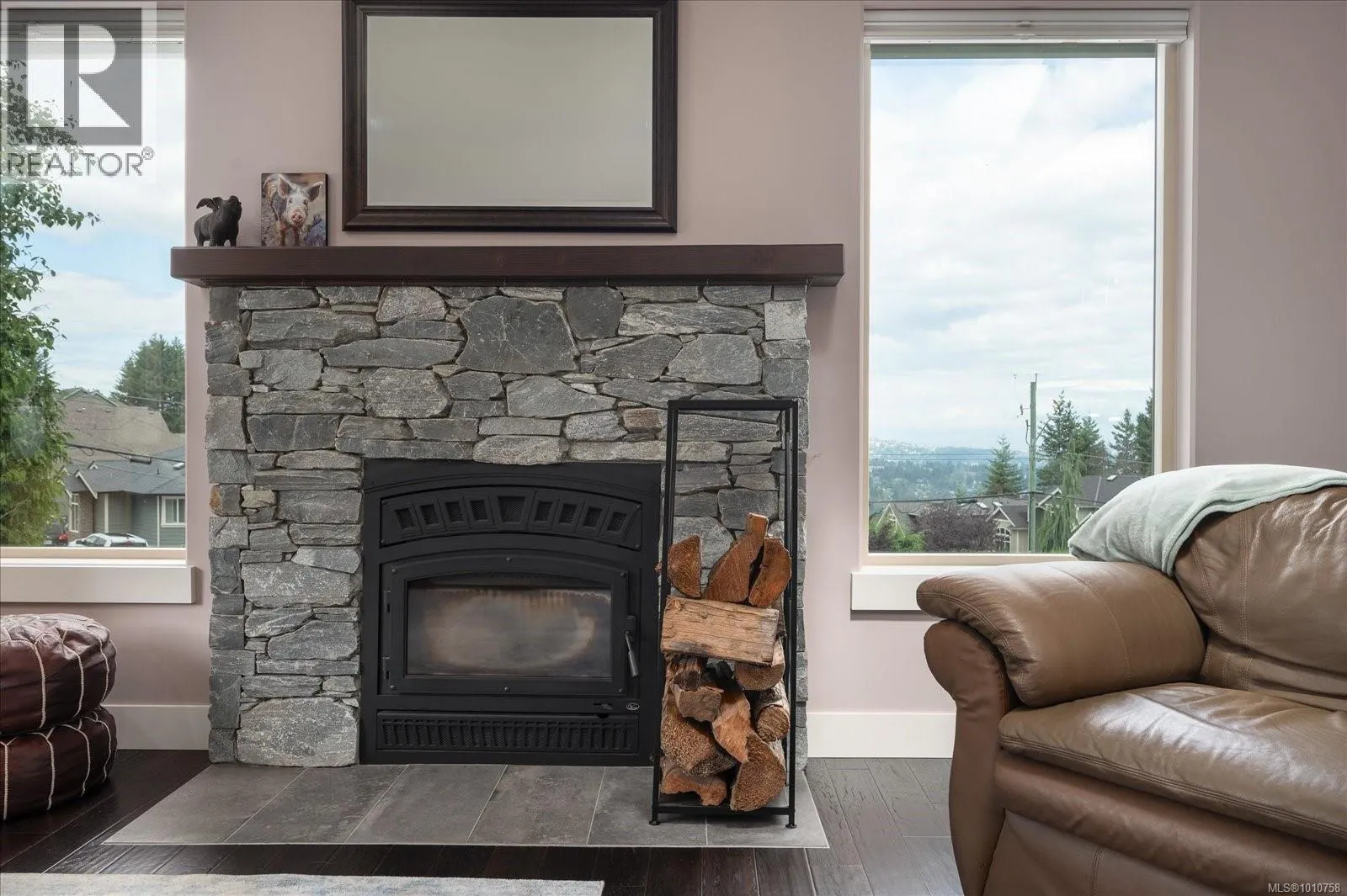 372 Cariboo Dr