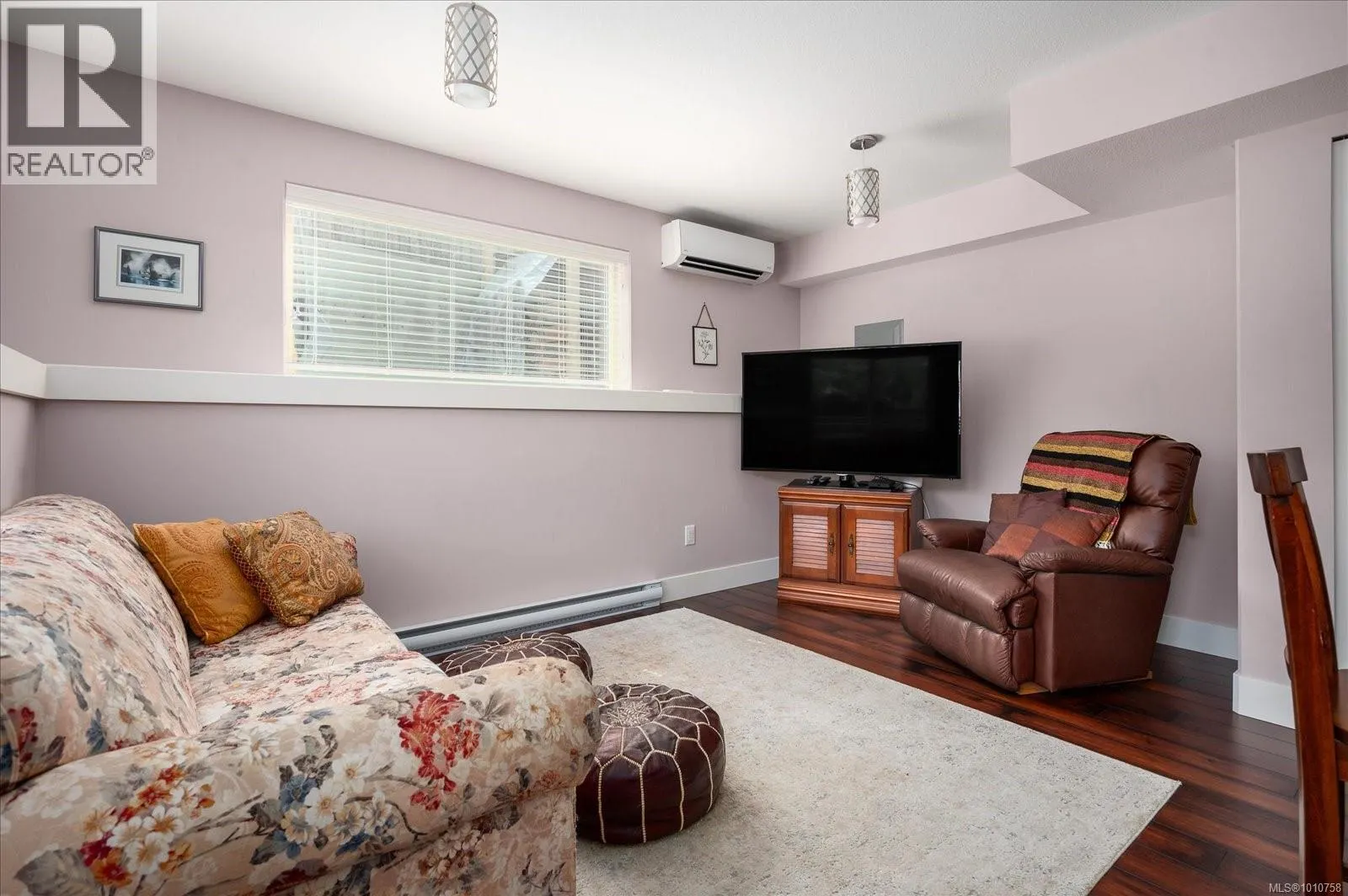 372 Cariboo Dr