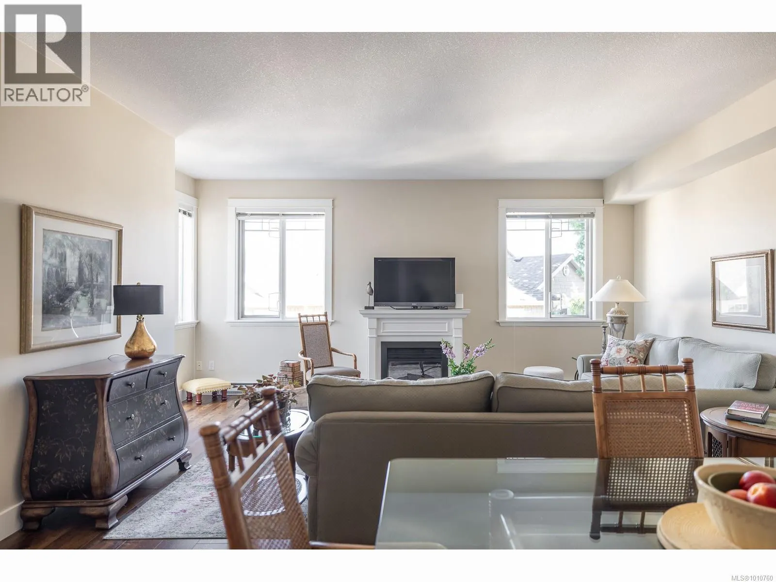201 193 Second Ave