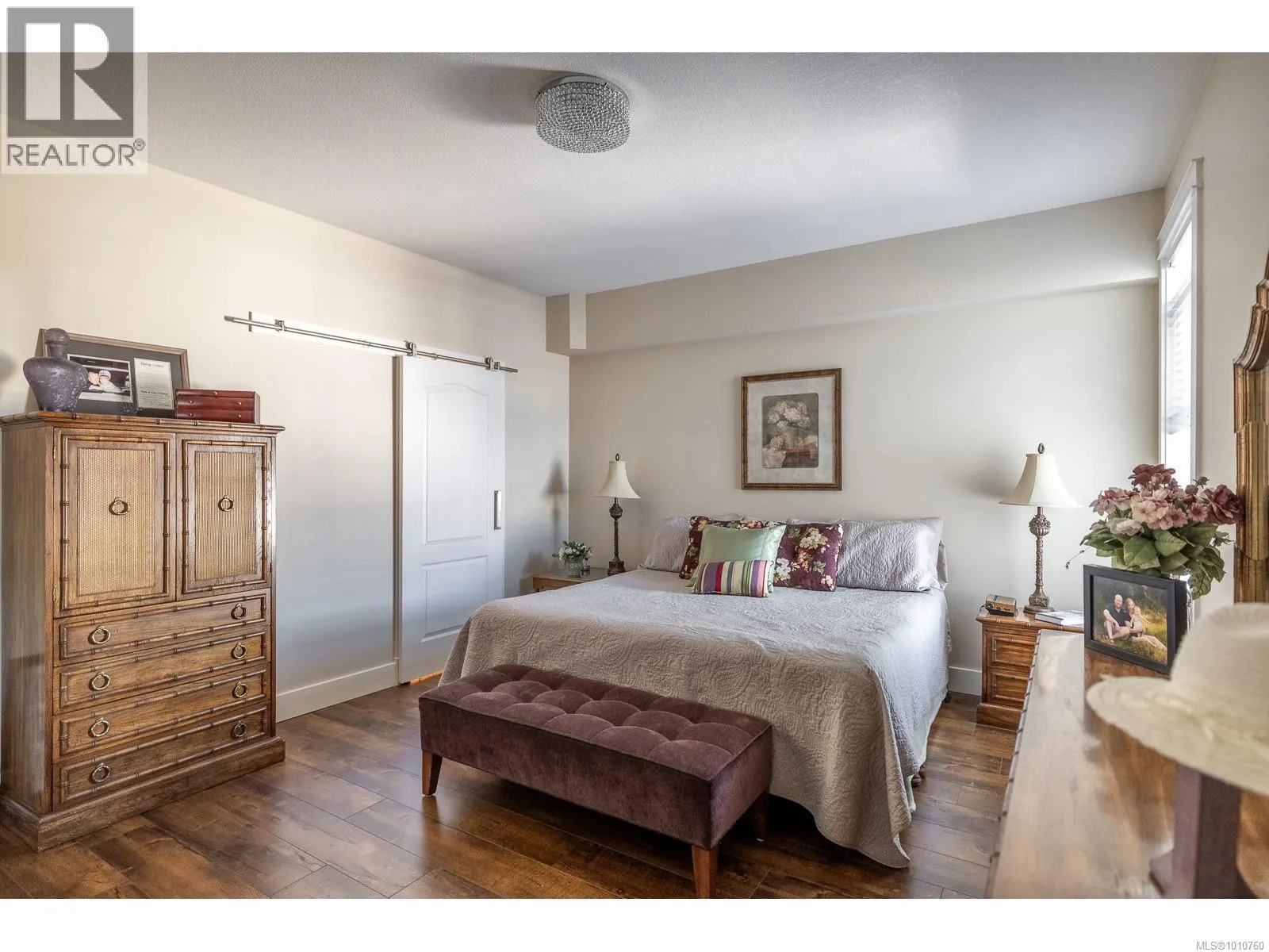 201 193 Second Ave