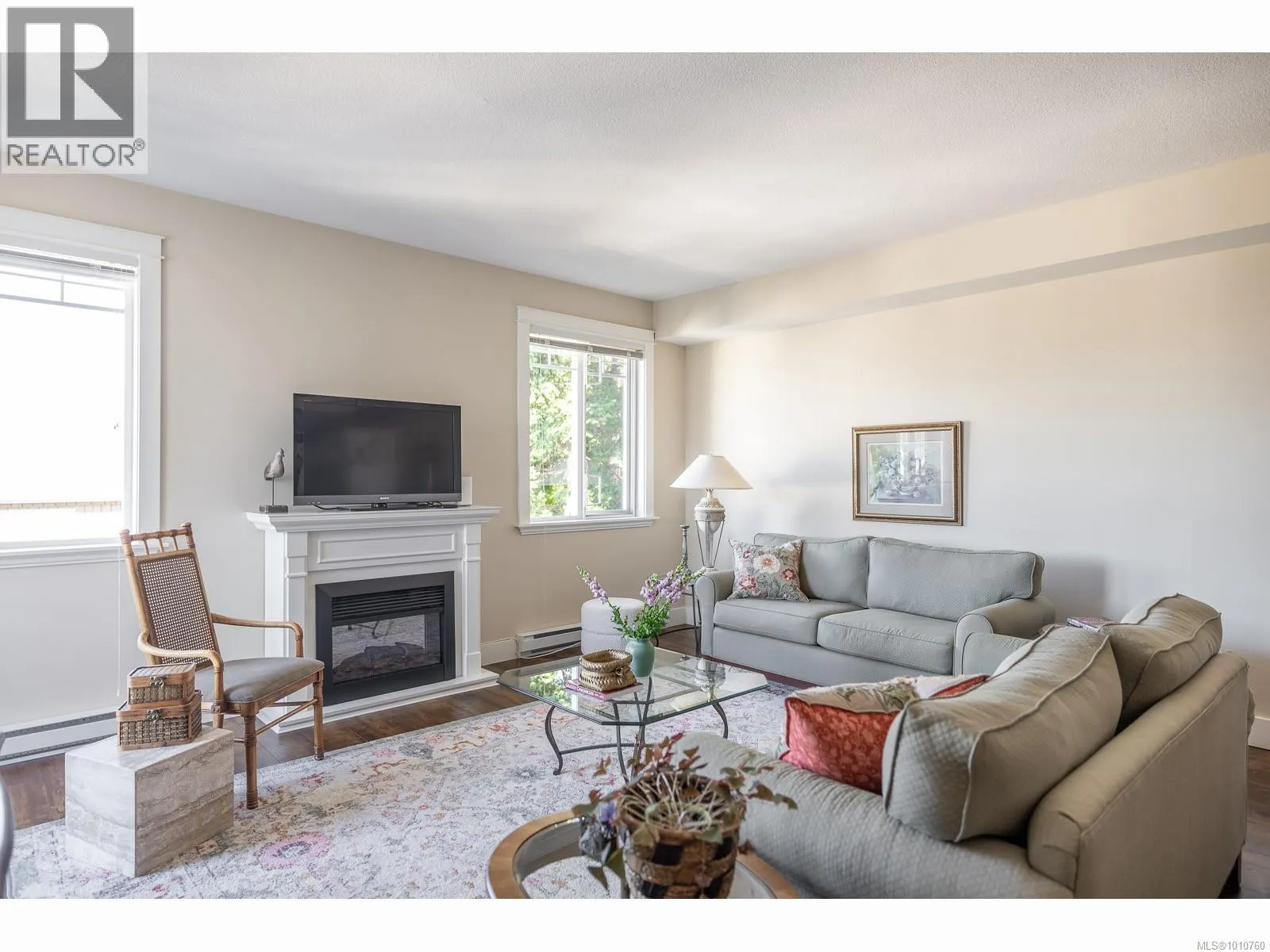 201 193 Second Ave