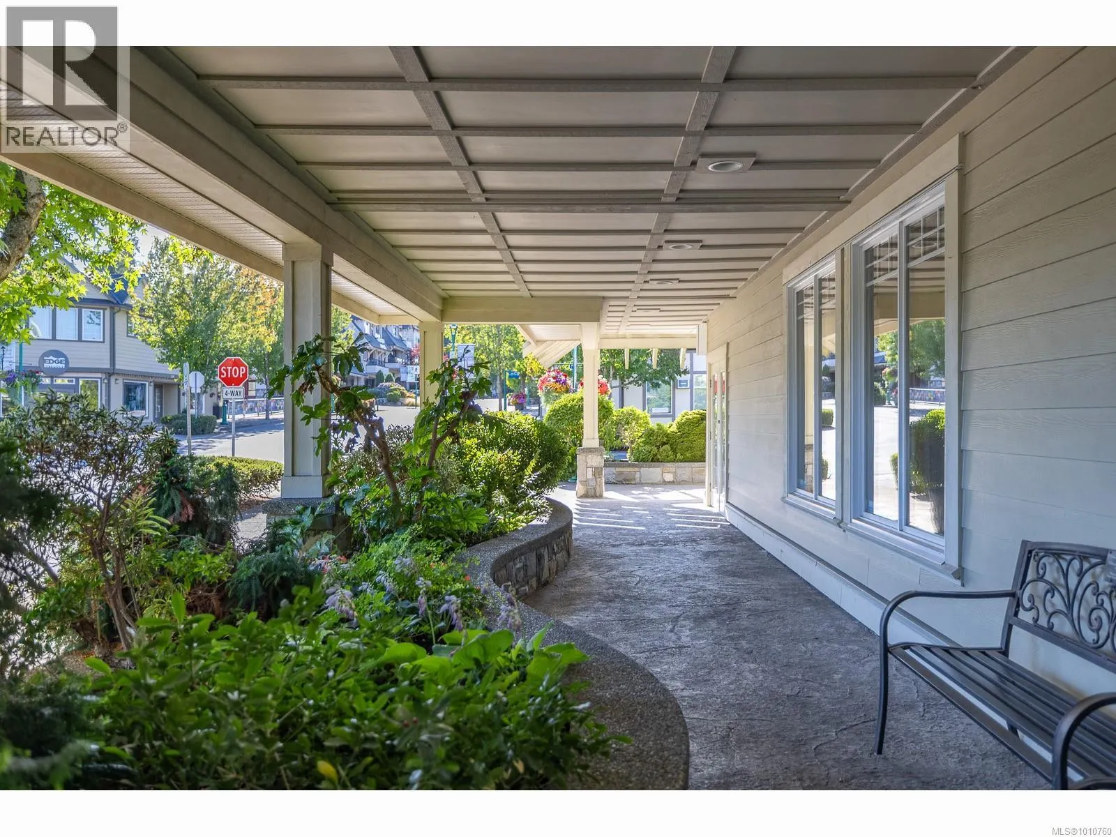 201 193 Second Ave