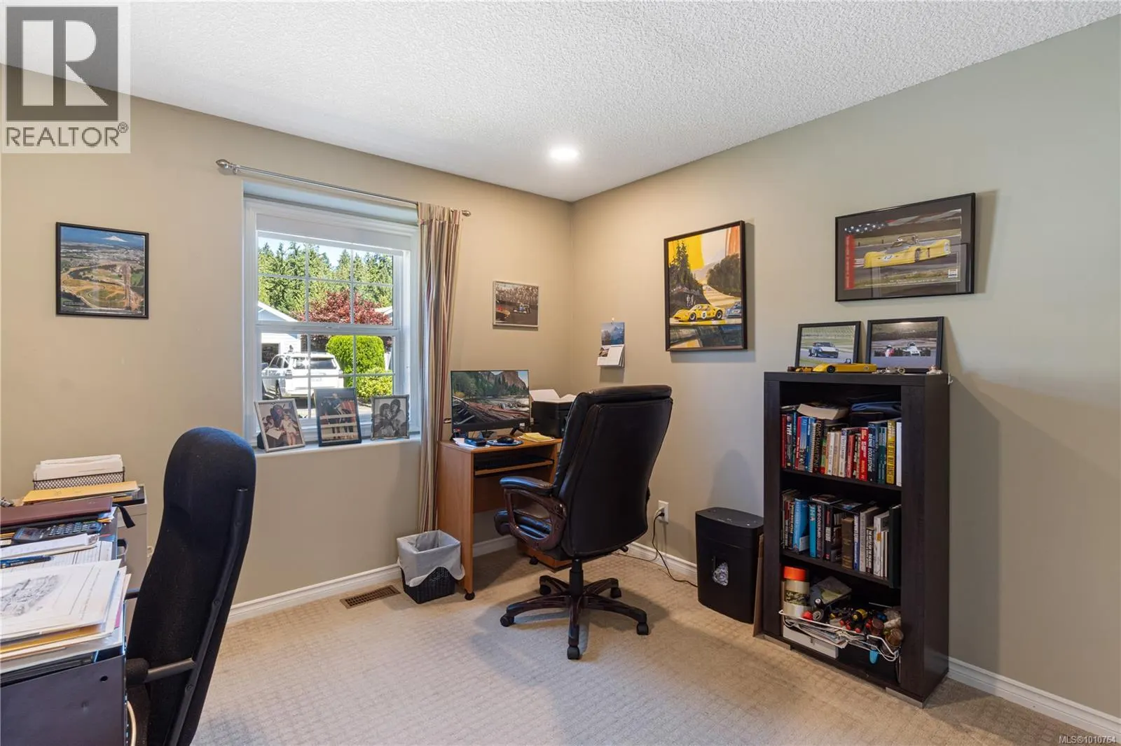 3975 Magnolia Dr