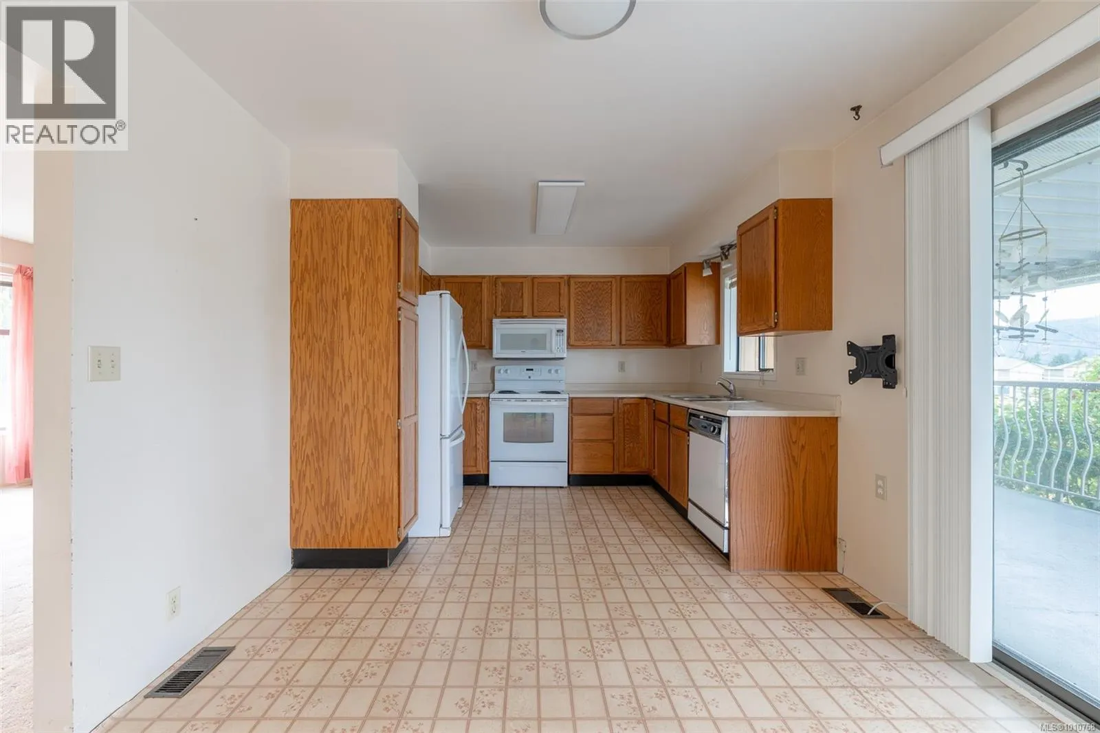 3610 16th Ave