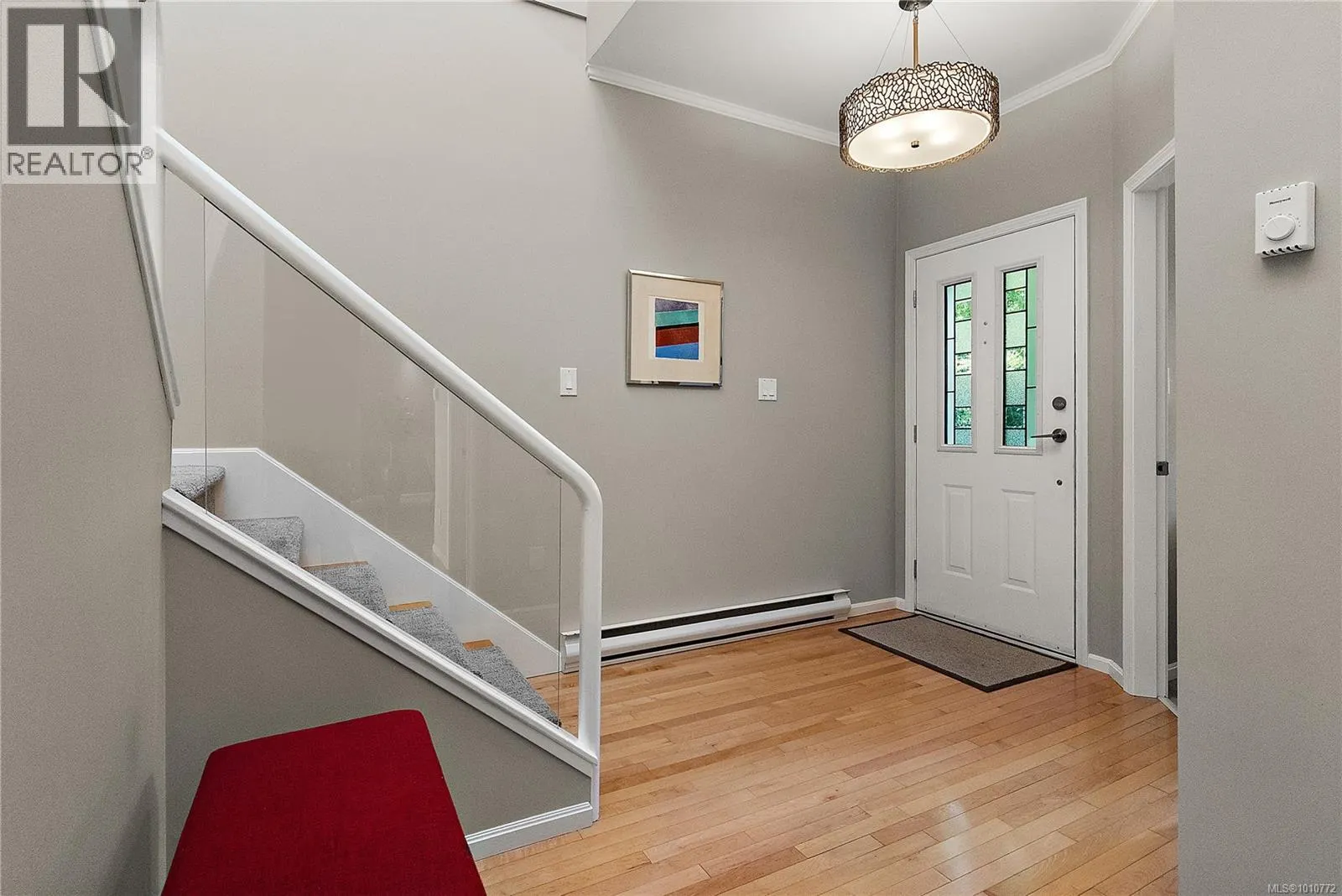 7 4771 Cordova Bay Rd