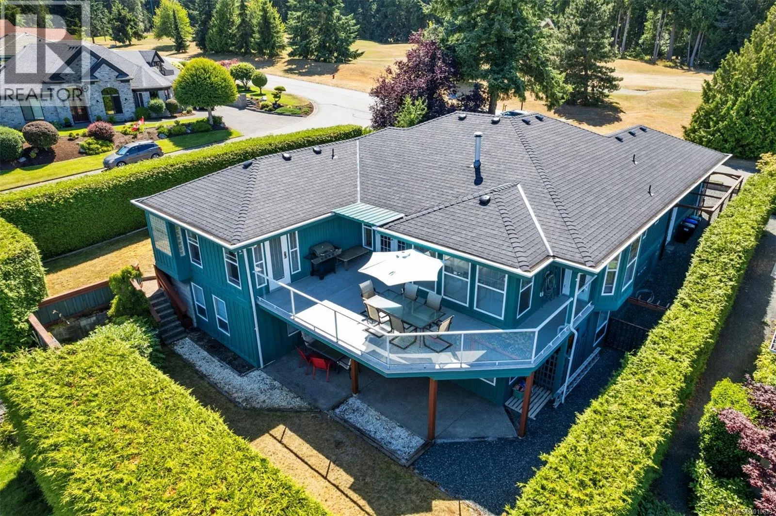 514 Country Club Dr