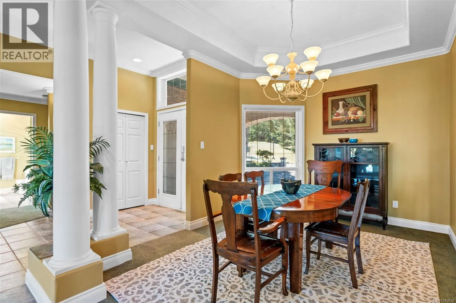 514 Country Club Dr