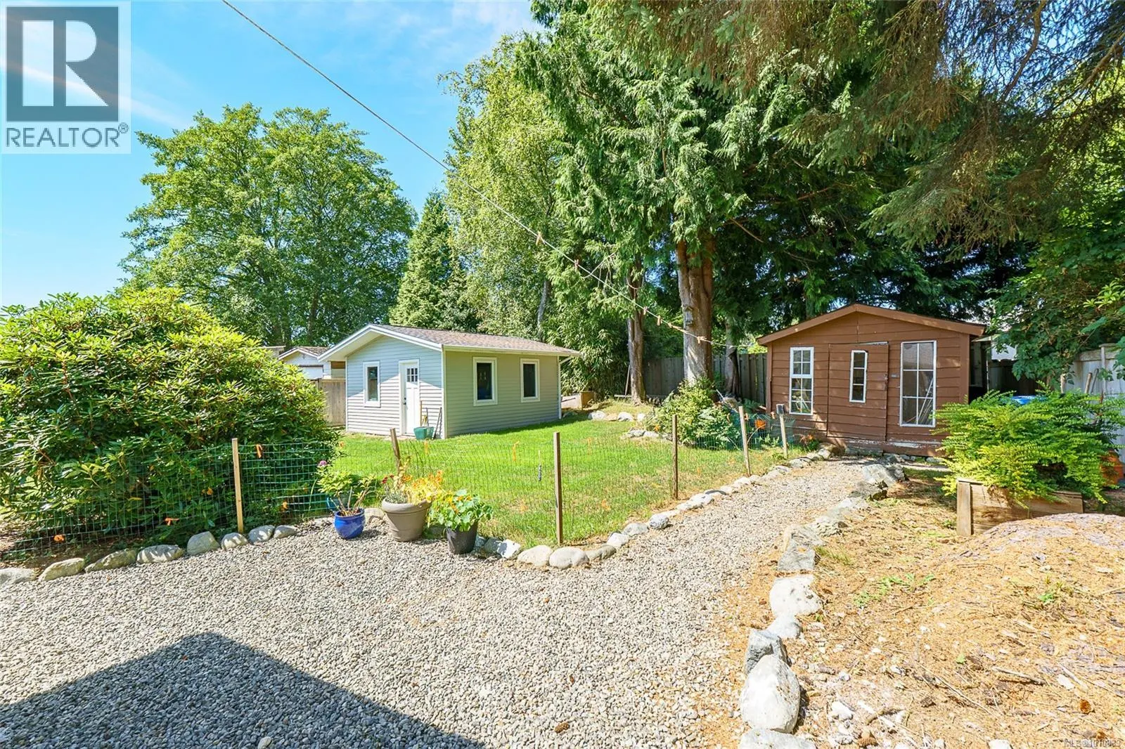 255 Otter St