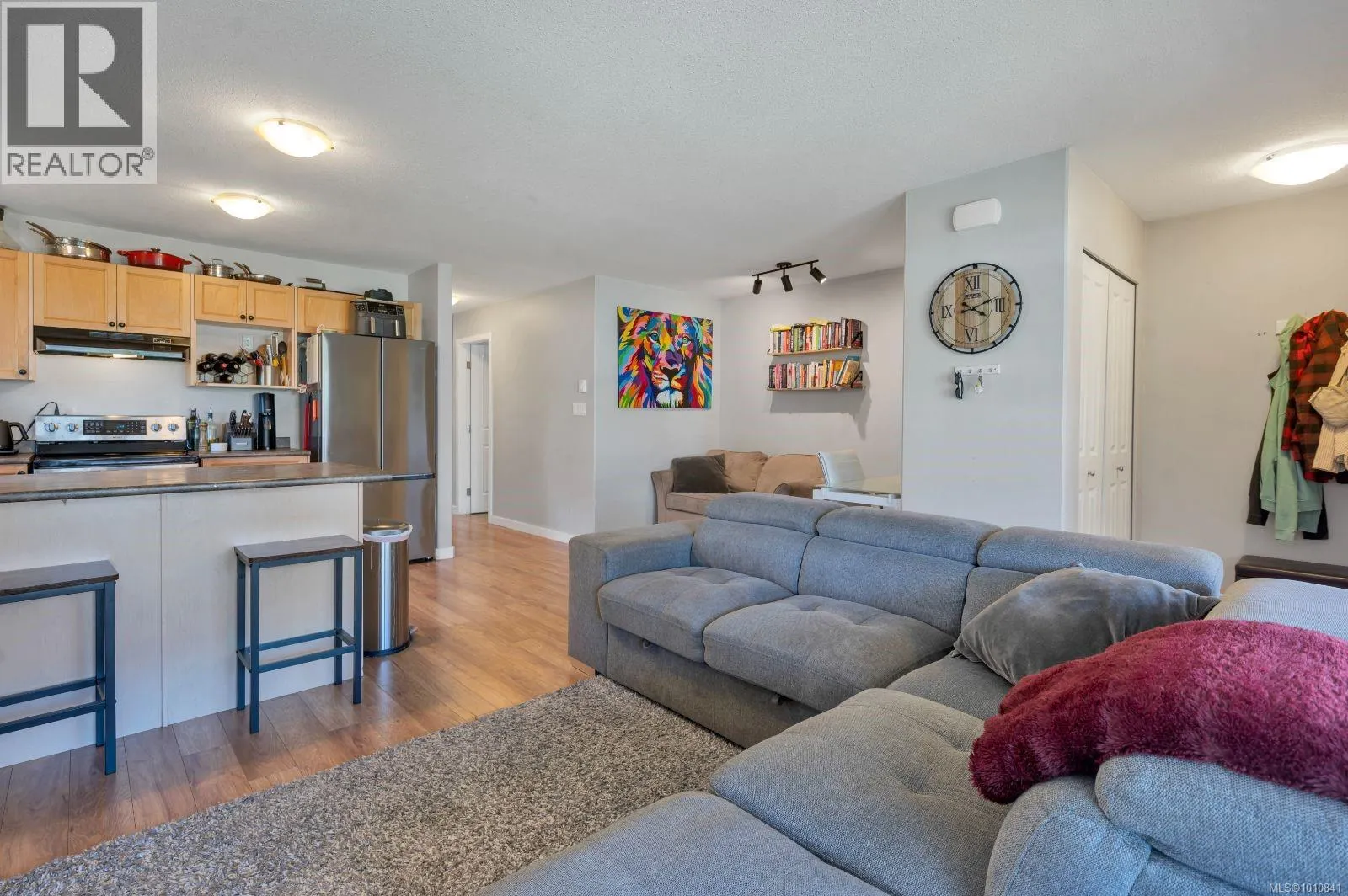 60 1120 Evergreen Rd