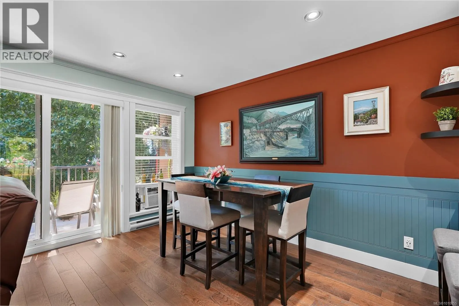 107 990 Rattanwood Pl