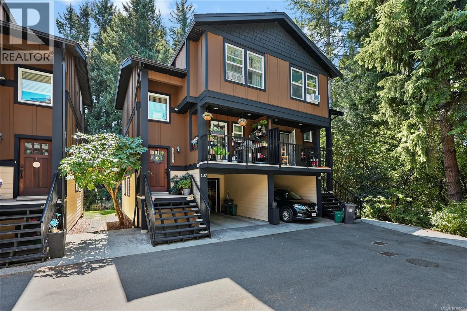 107 990 Rattanwood Pl