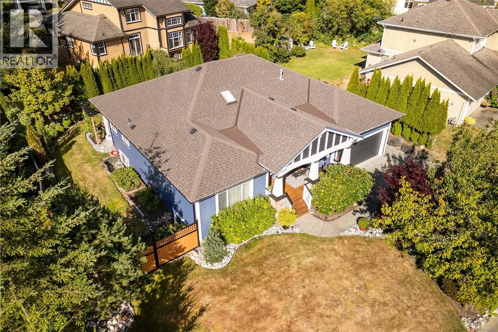 2398 Poplar Dr