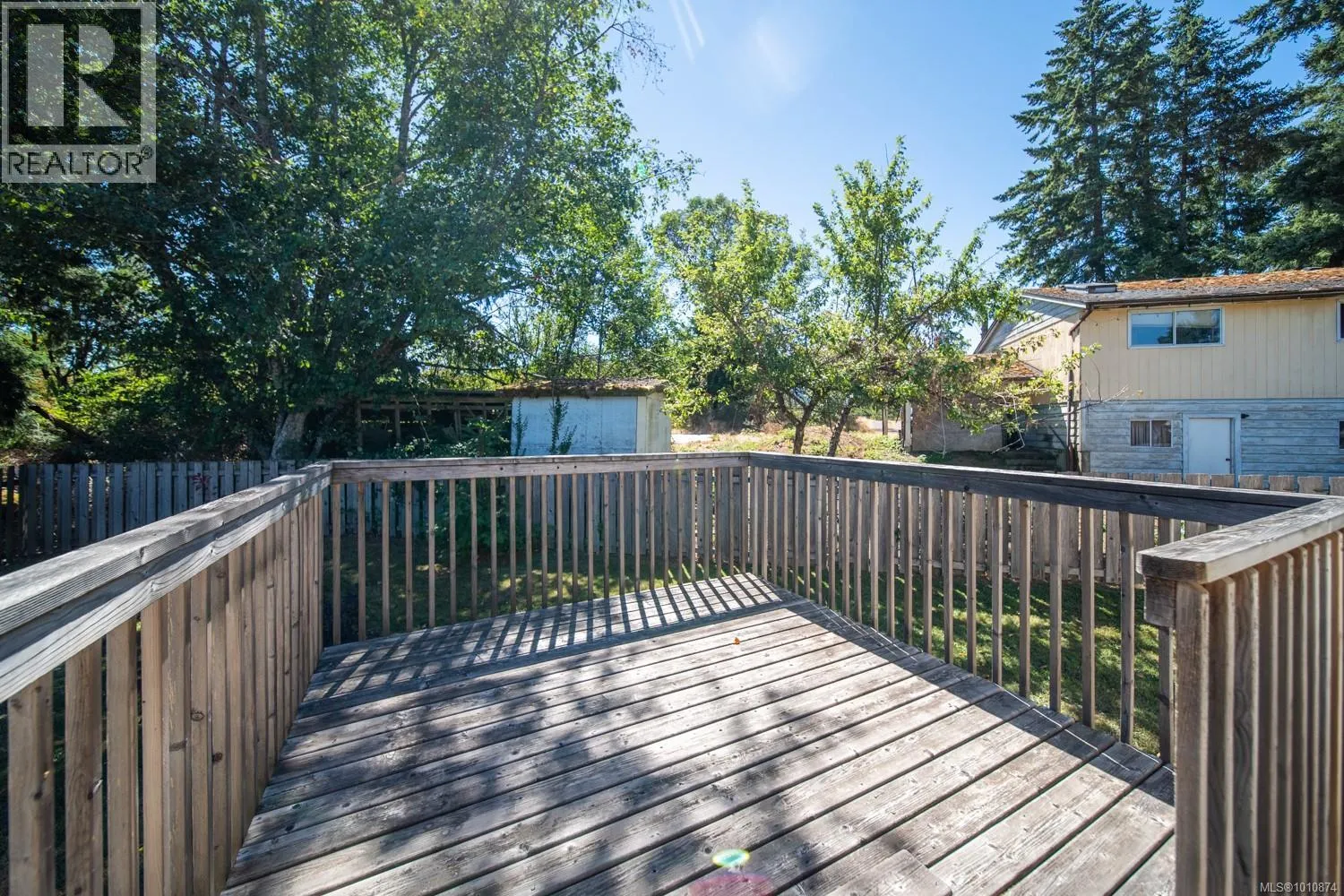 2591 Rosstown Rd