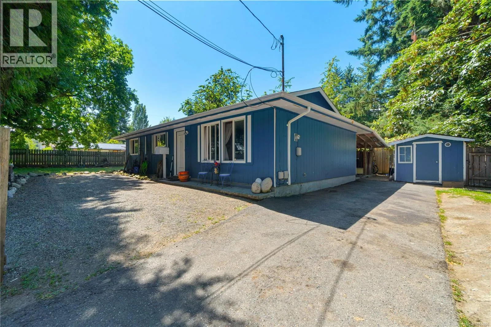779 Howard Ave