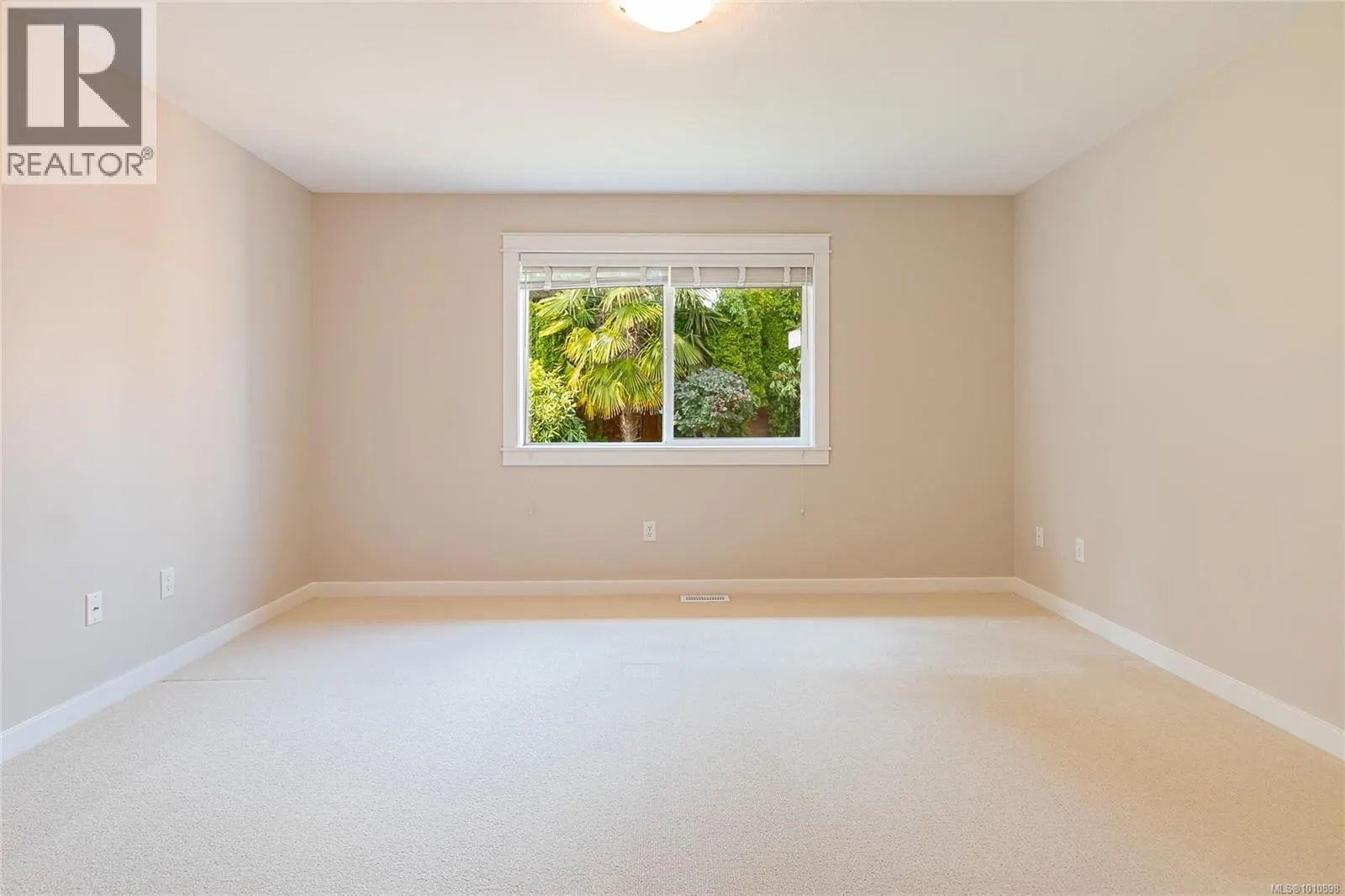 145 Meridian Way