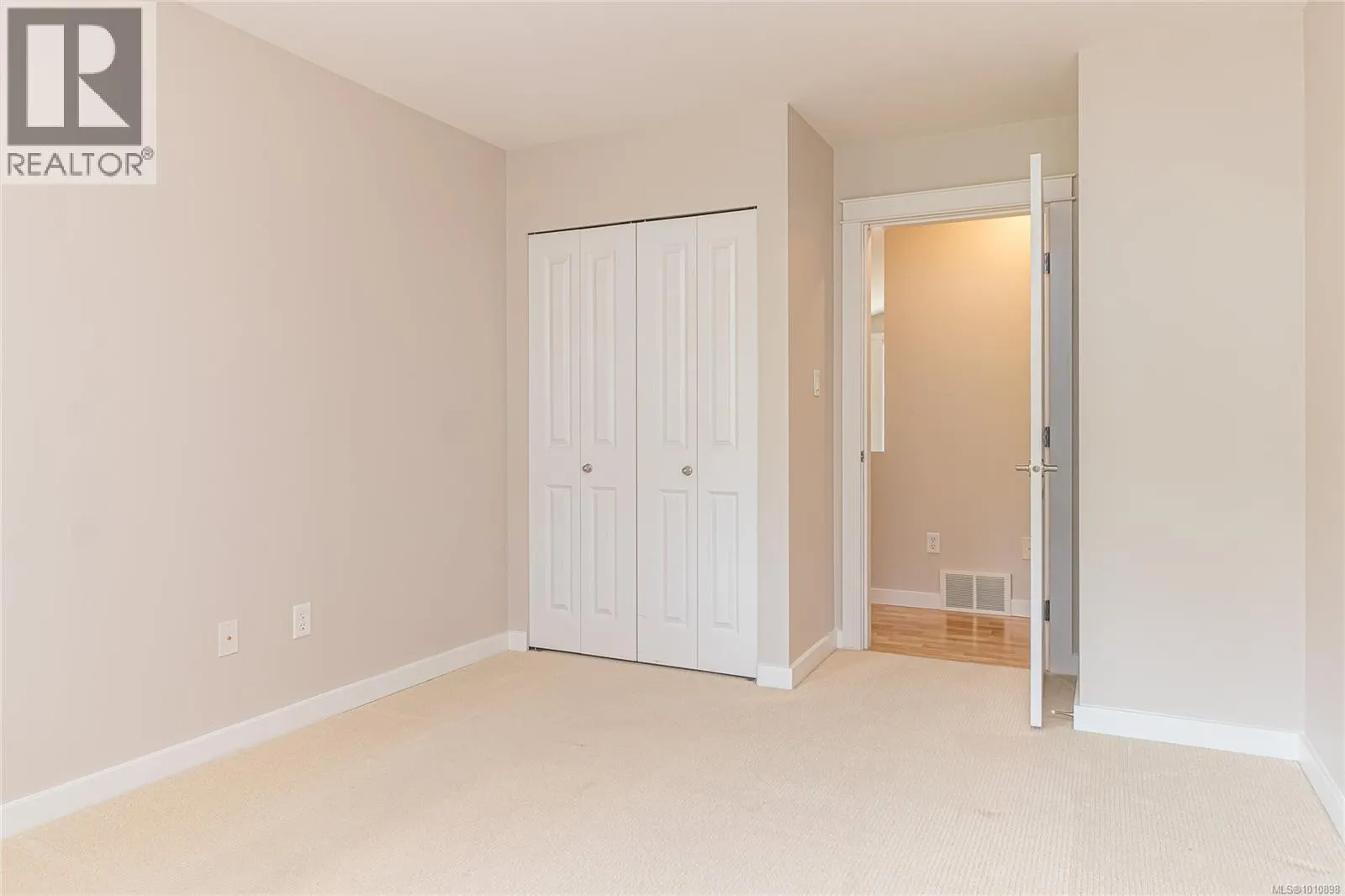 145 Meridian Way