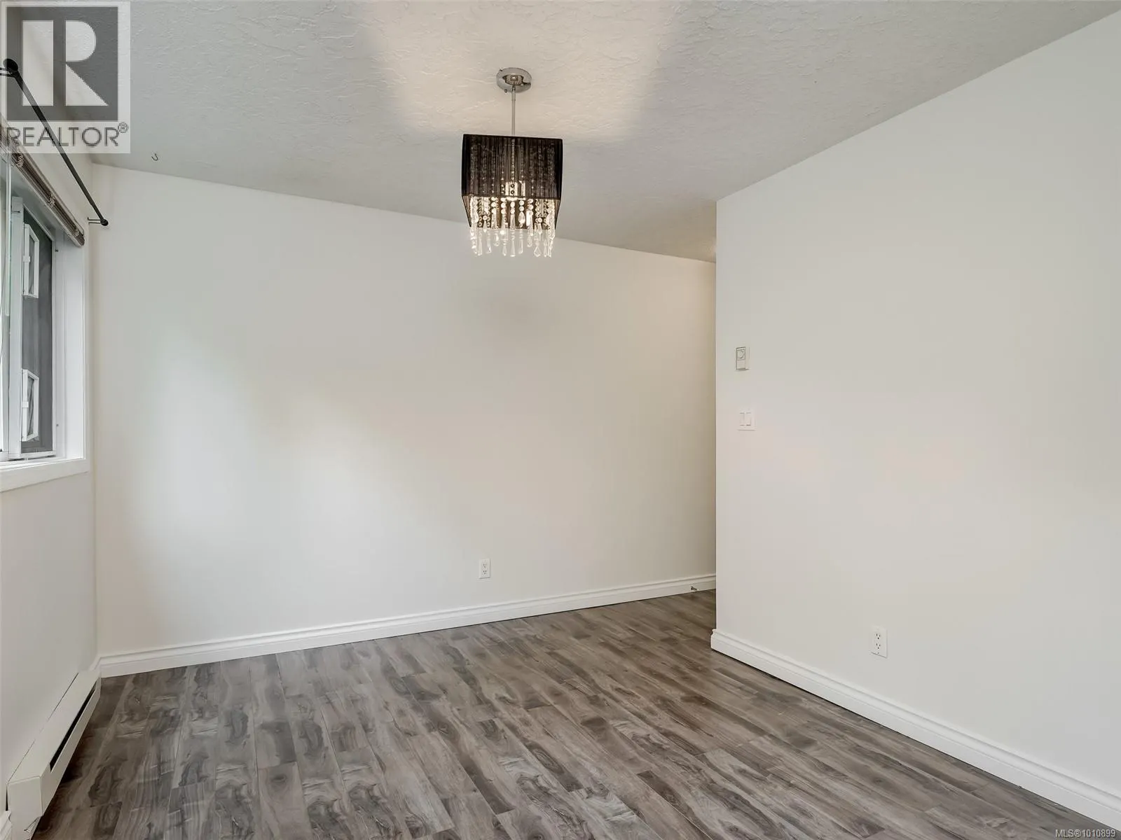 104 494 Marsett Pl