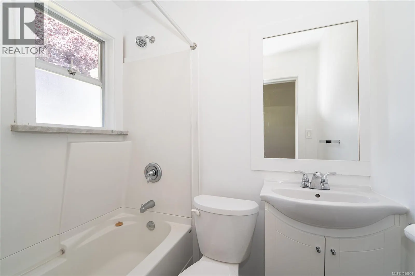 130 & 132 Beech Ave
